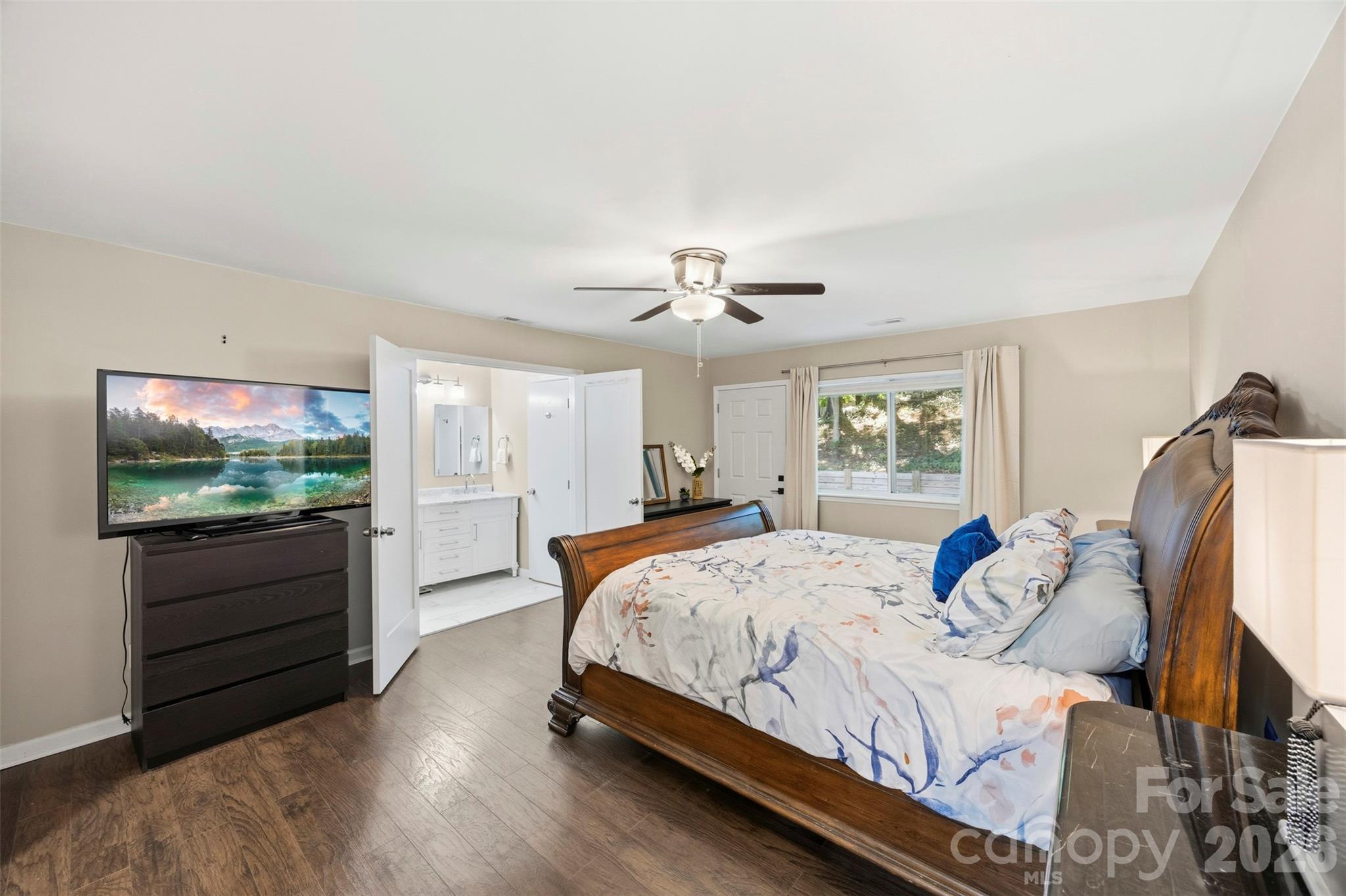 9524 Rainbow Forest Drive — Charlotte