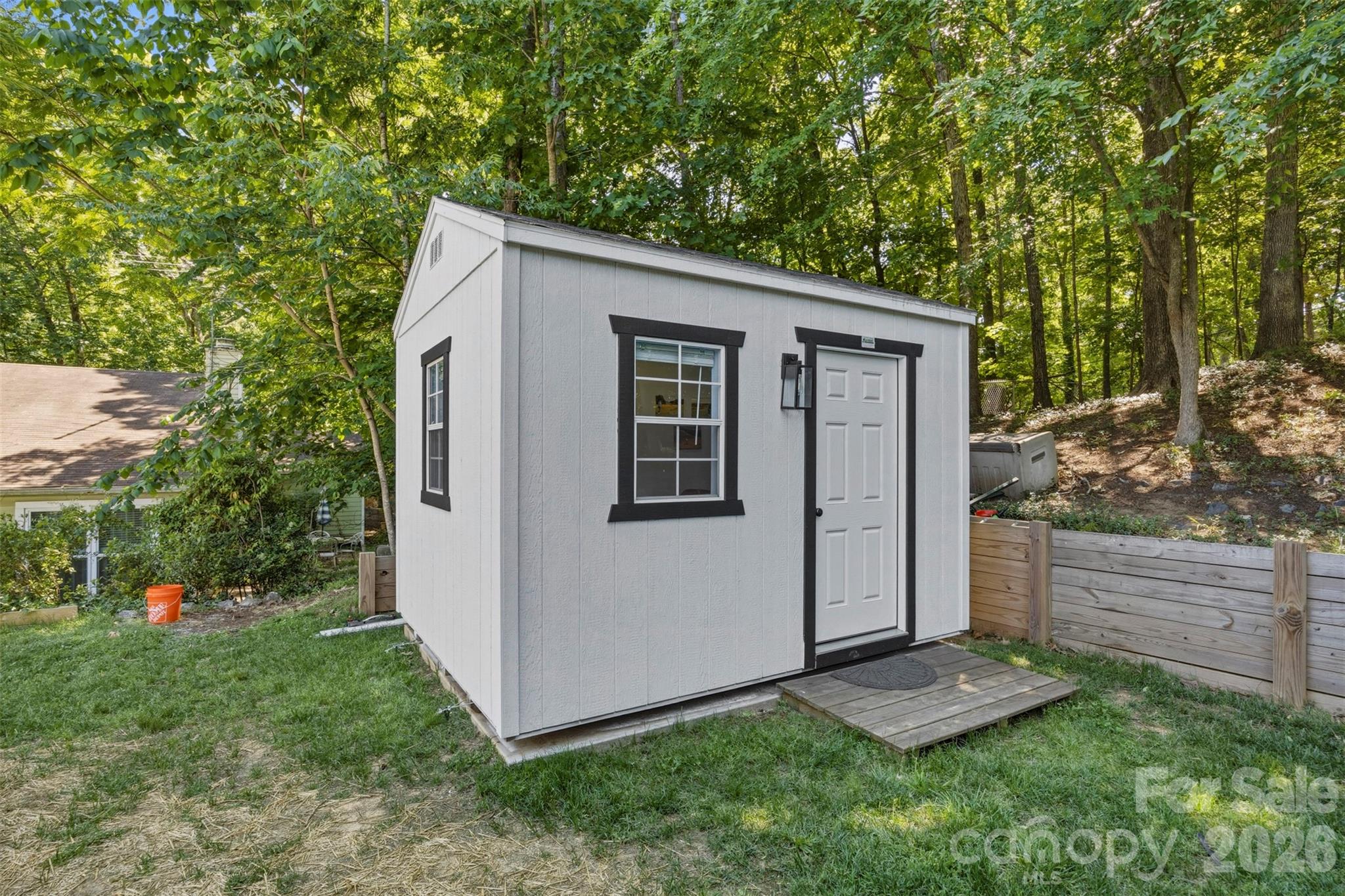 9524 Rainbow Forest Drive — Charlotte
