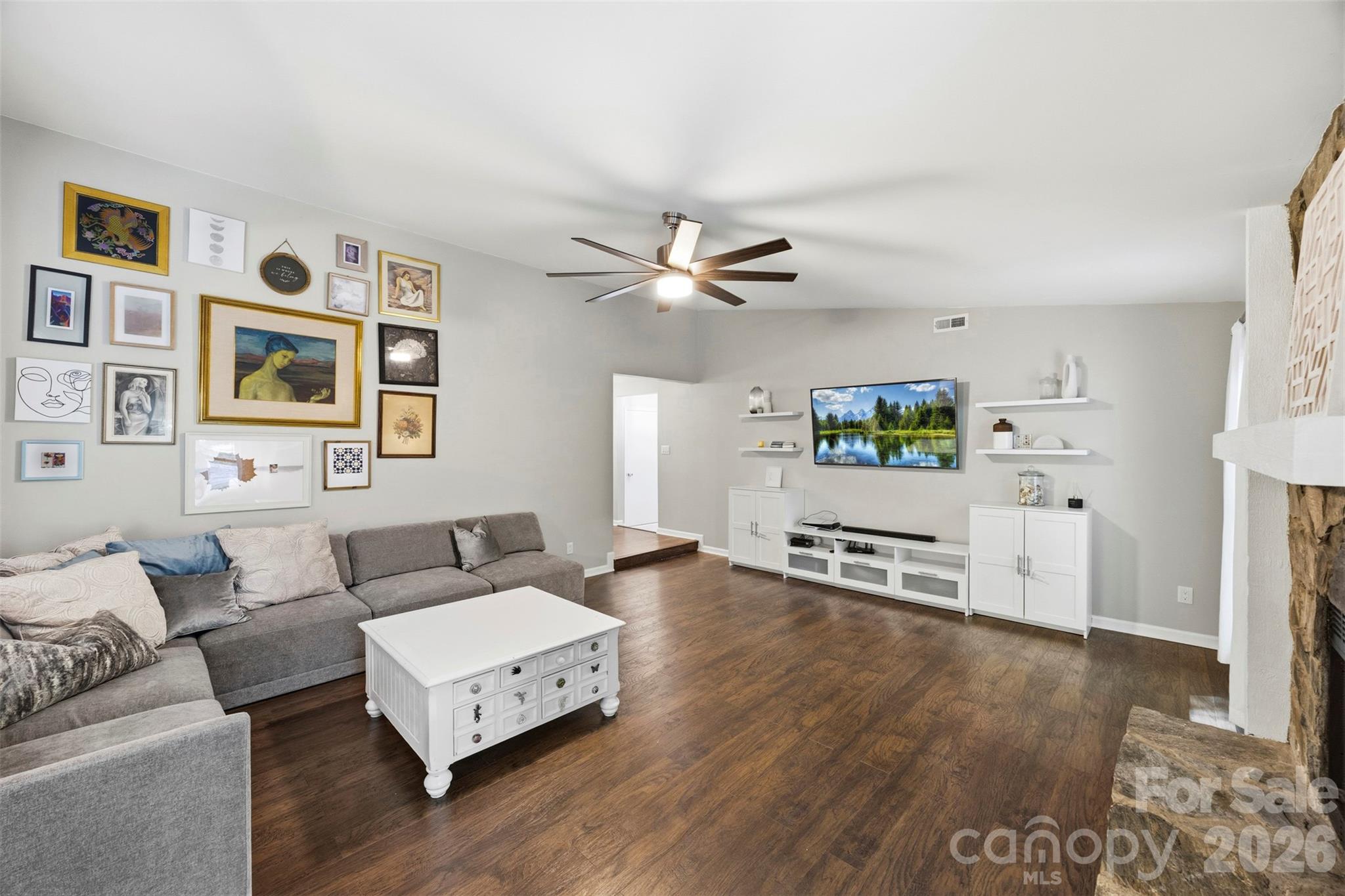 9524 Rainbow Forest Drive — Charlotte