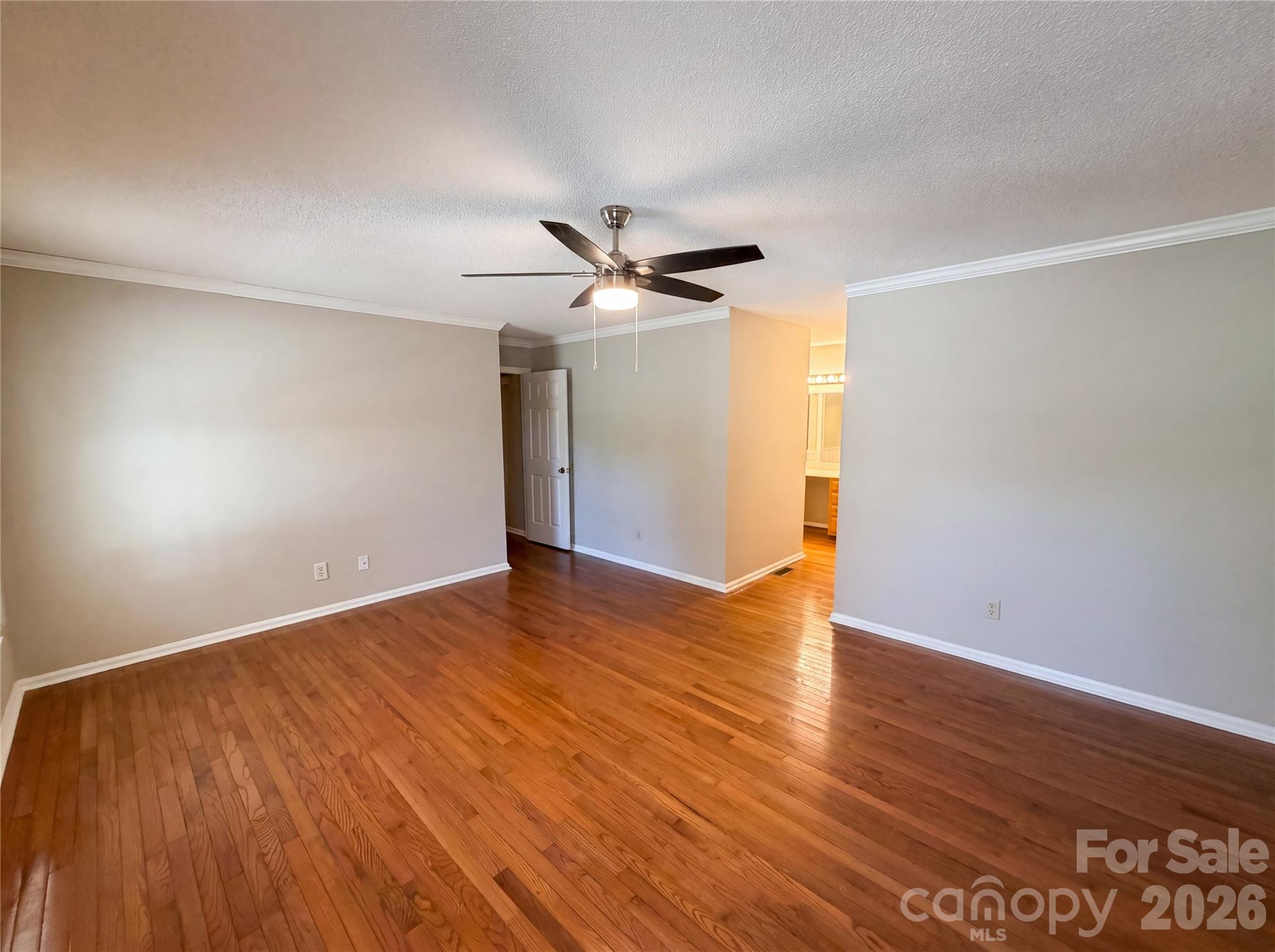 8400 Chestnut Oak Court — Harrisburg