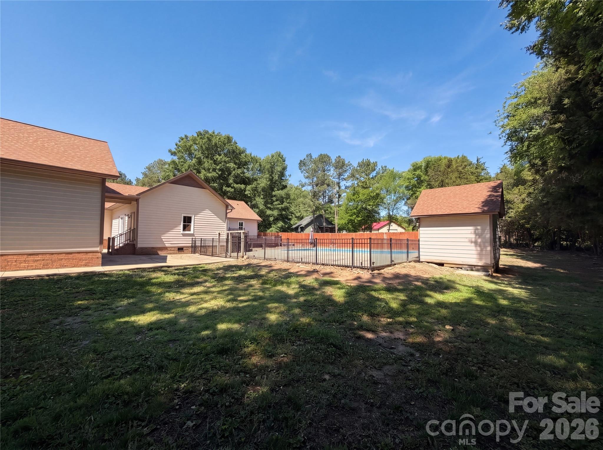 8400 Chestnut Oak Court — Harrisburg