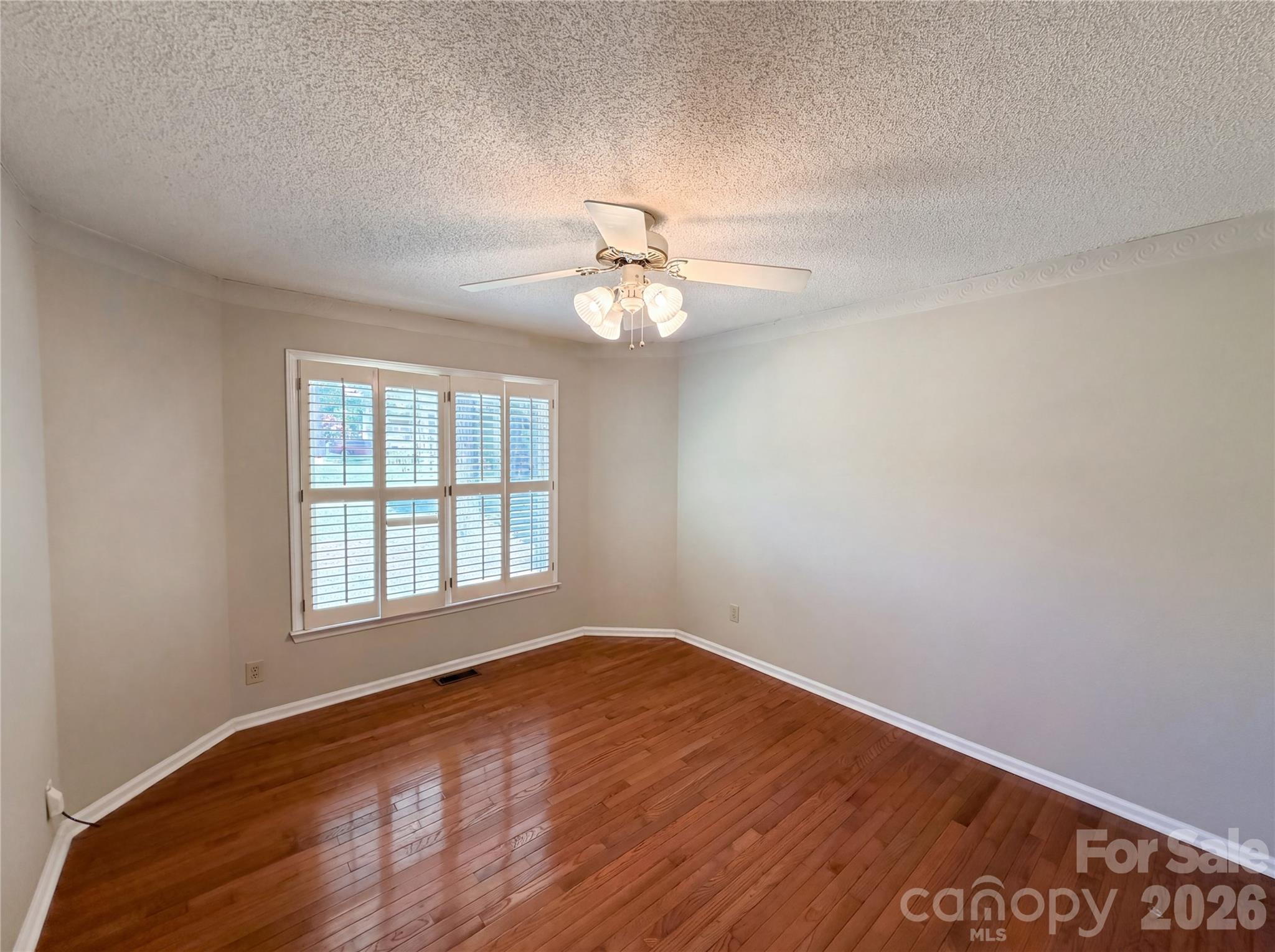 8400 Chestnut Oak Court — Harrisburg