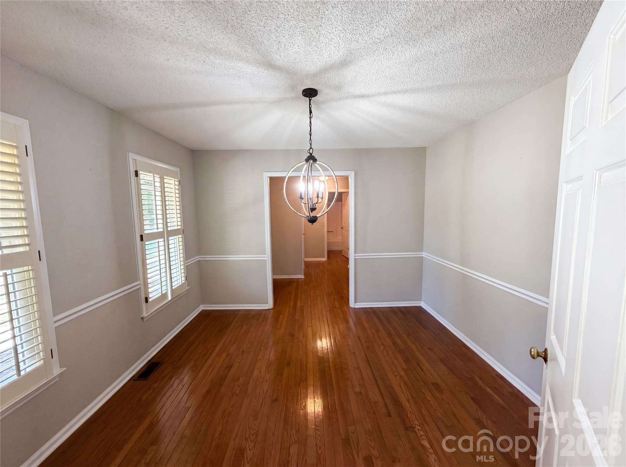 8400 Chestnut Oak Court — Harrisburg