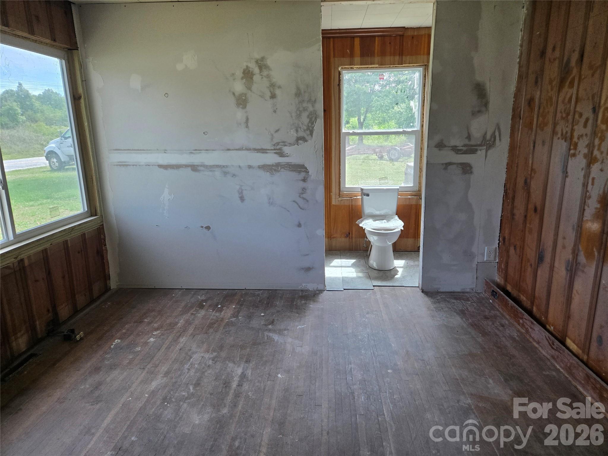 1127 N Mountain Street — Blacksburg