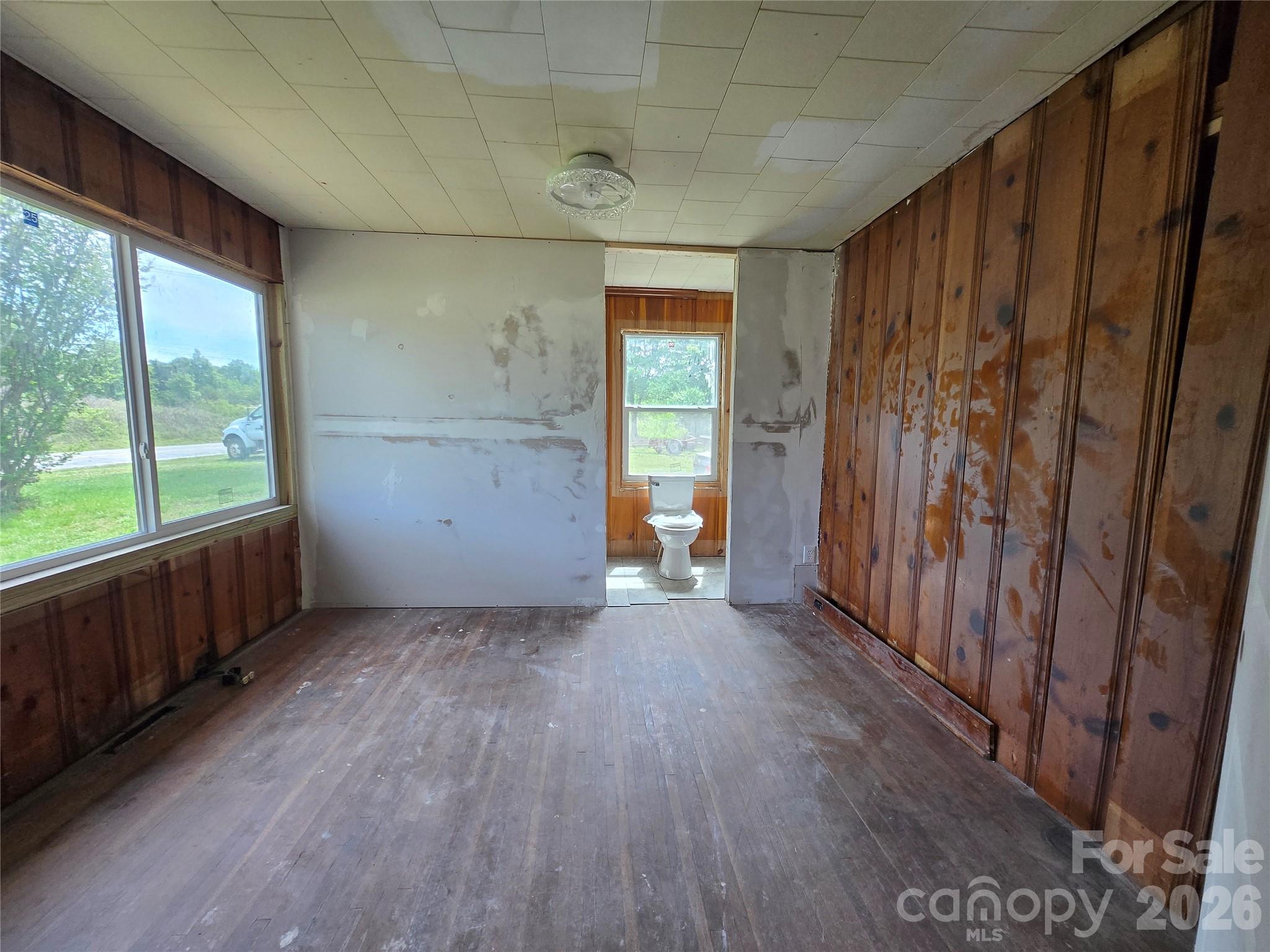1127 N Mountain Street — Blacksburg