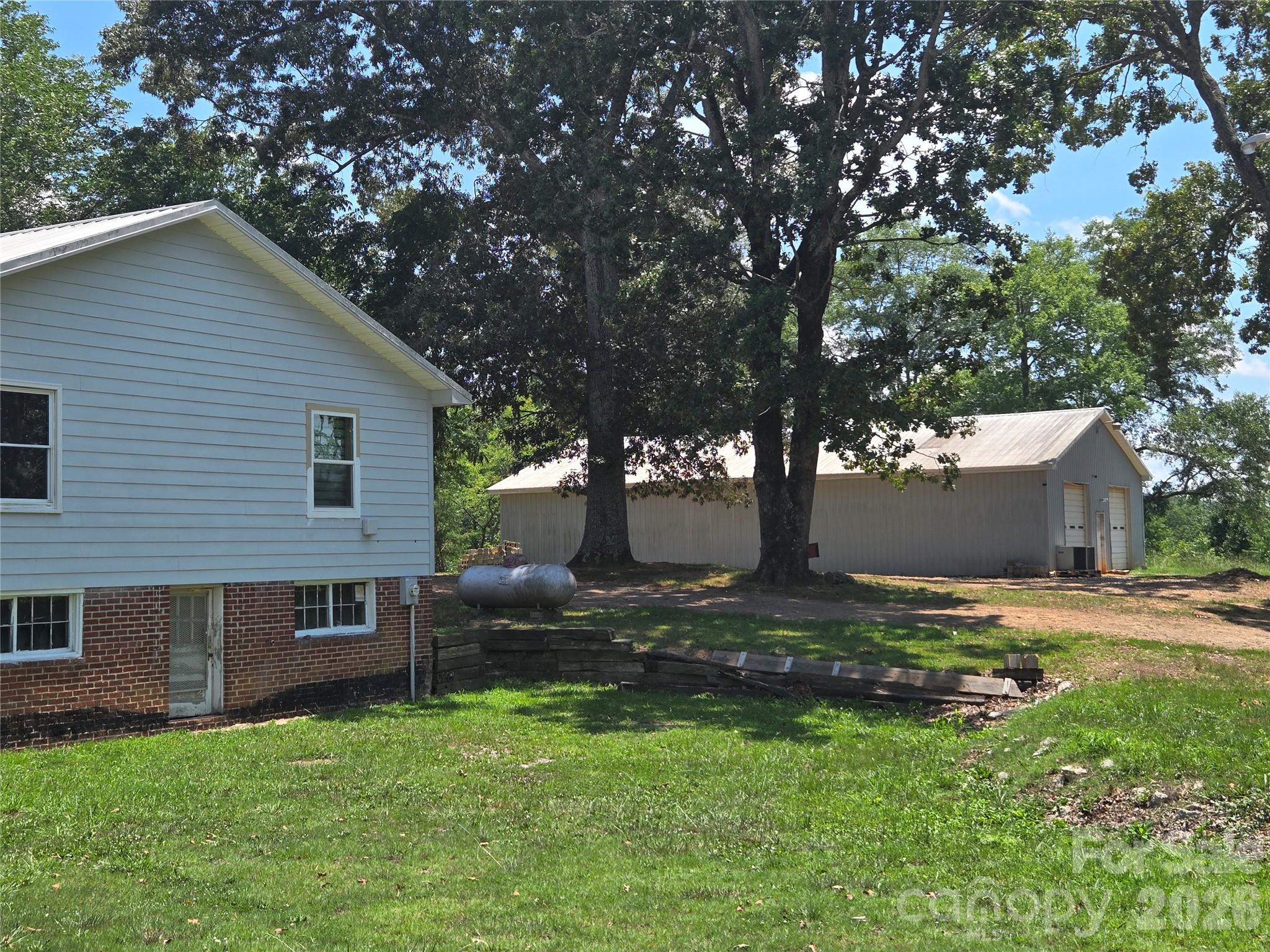 1127 N Mountain Street — Blacksburg