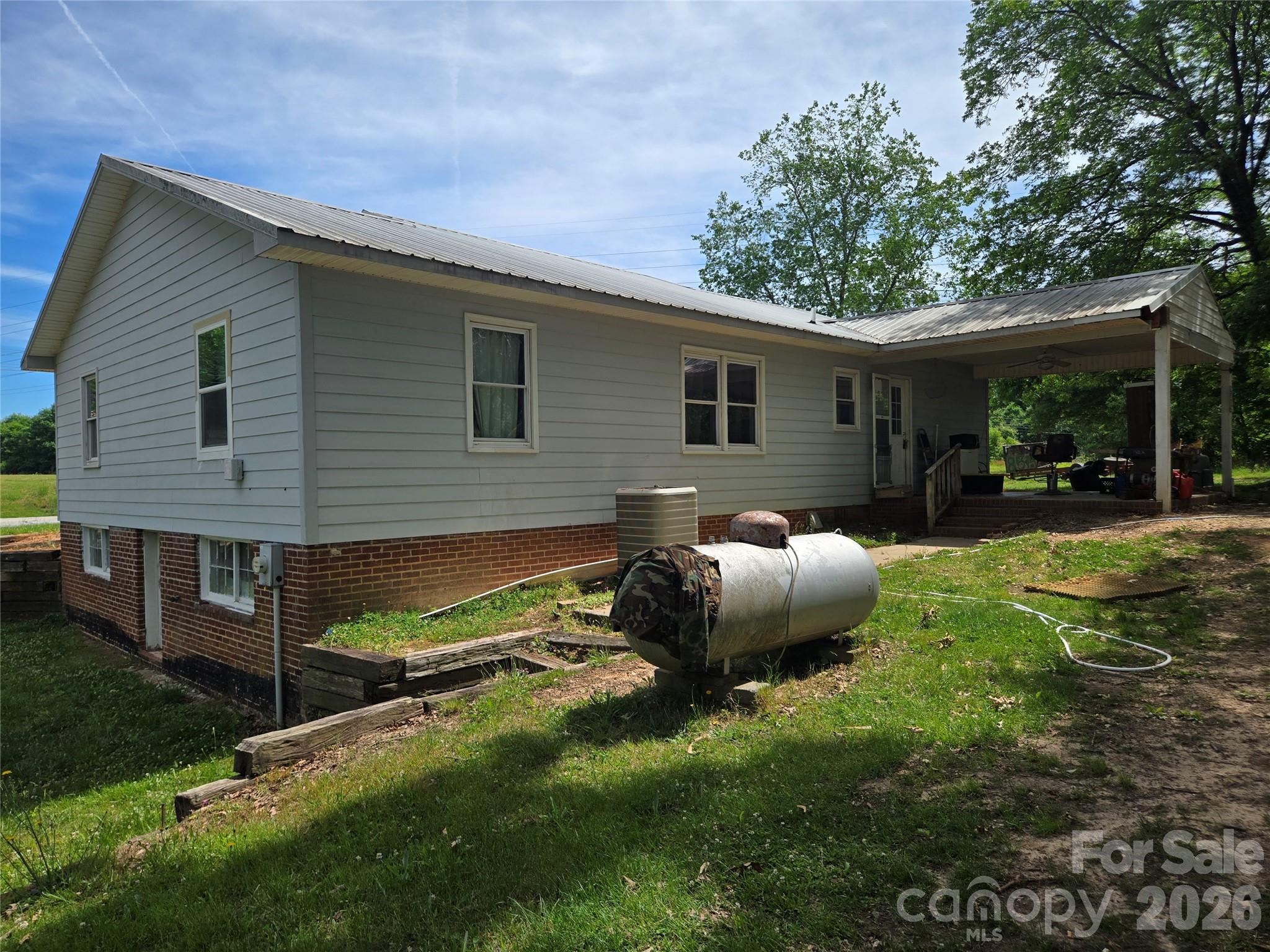 1127 N Mountain Street — Blacksburg