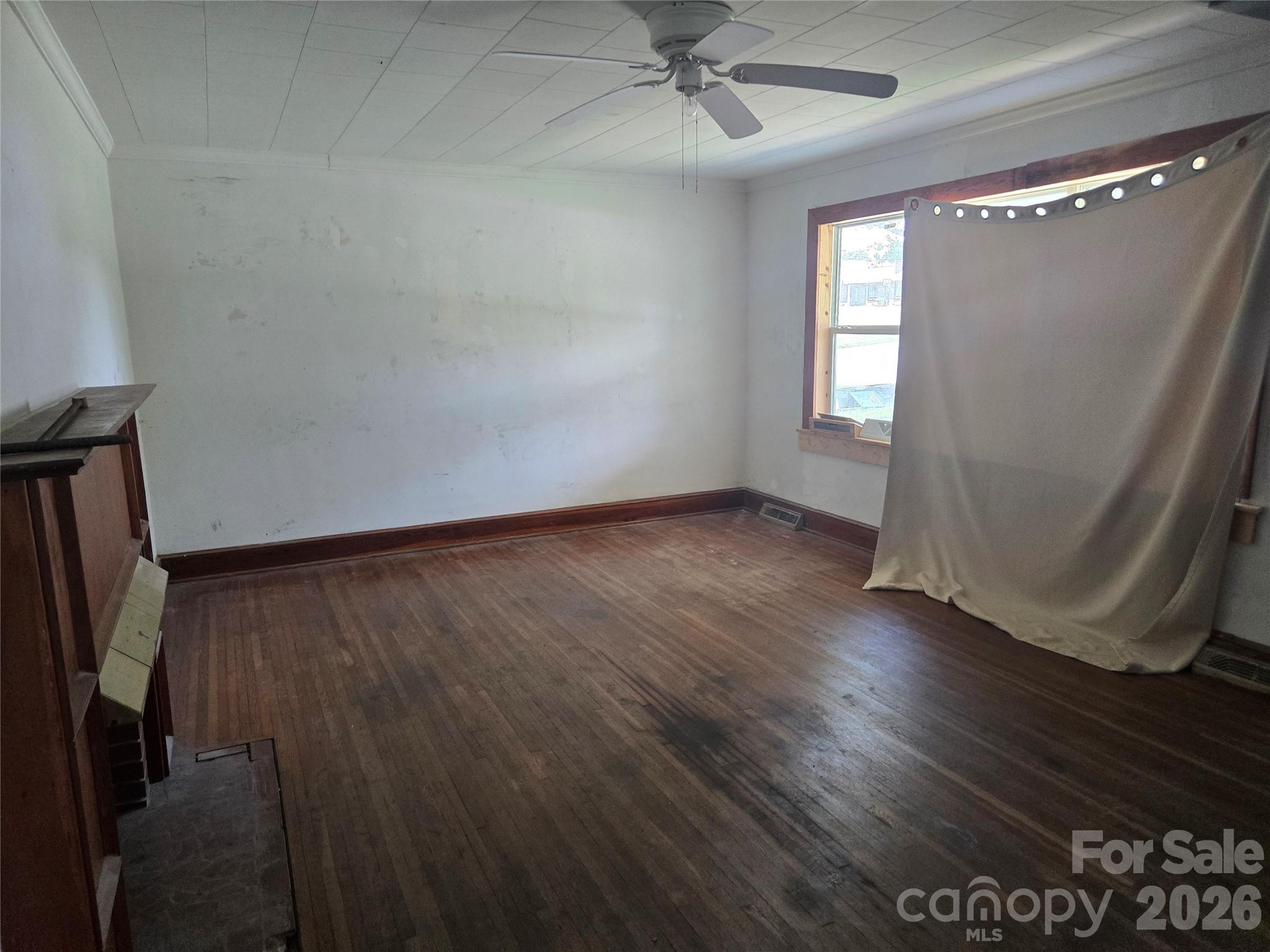 1127 N Mountain Street — Blacksburg