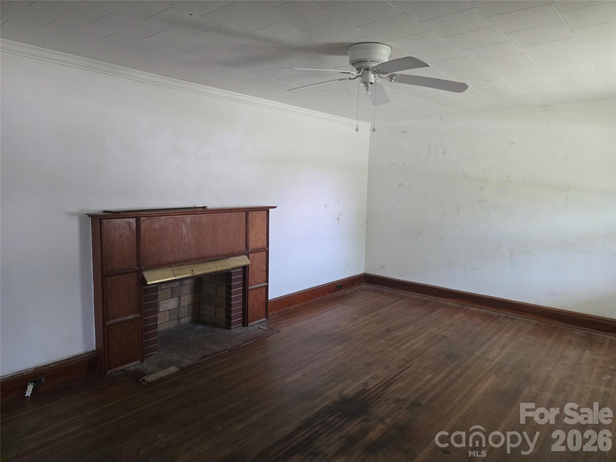 1127 N Mountain Street — Blacksburg