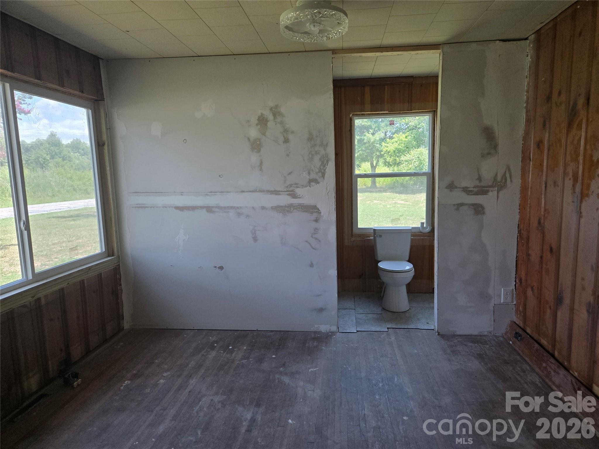 1127 N Mountain Street — Blacksburg