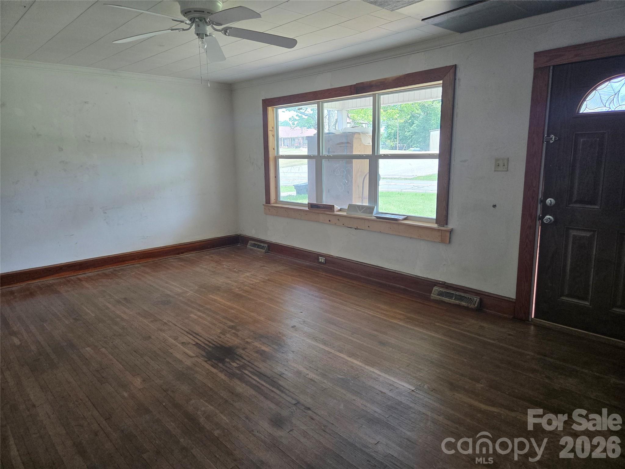 1127 N Mountain Street — Blacksburg