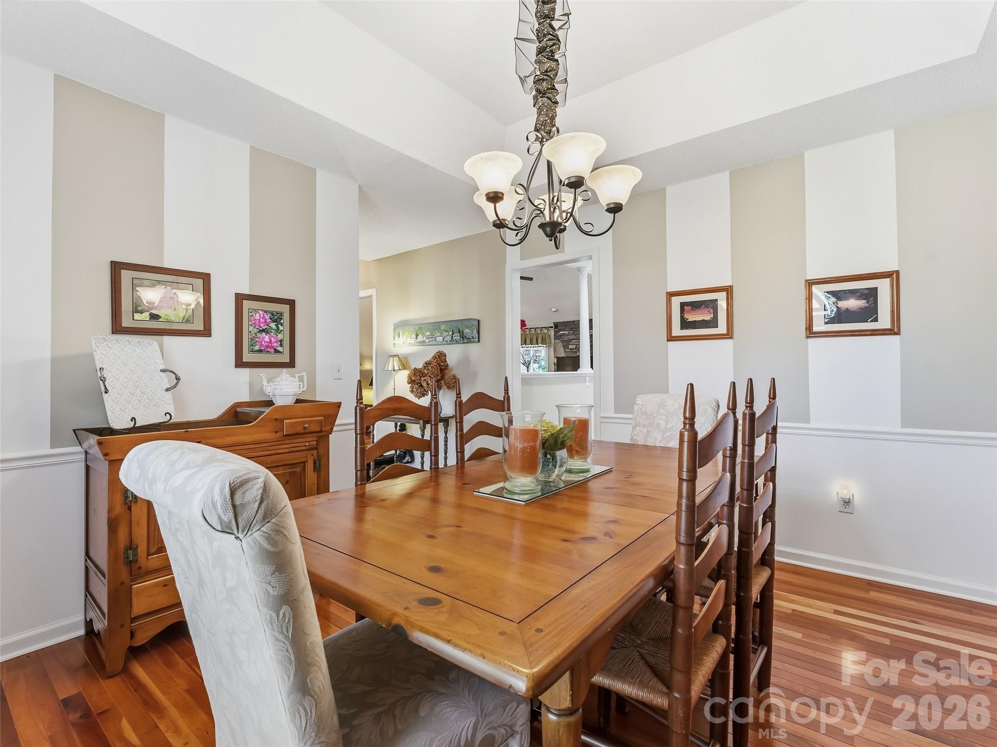 1340 Macedonia Road — Saluda
