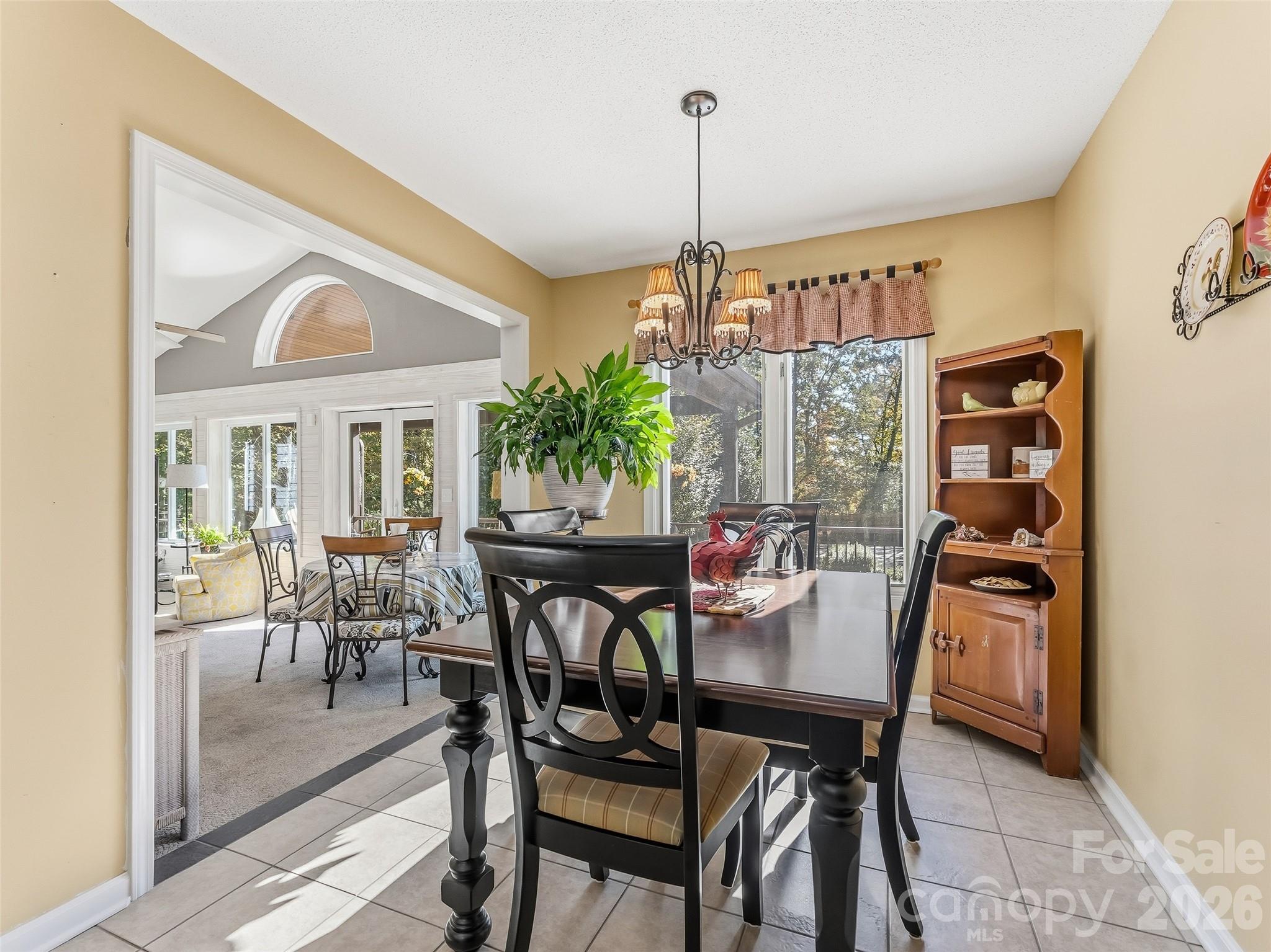 1340 Macedonia Road — Saluda