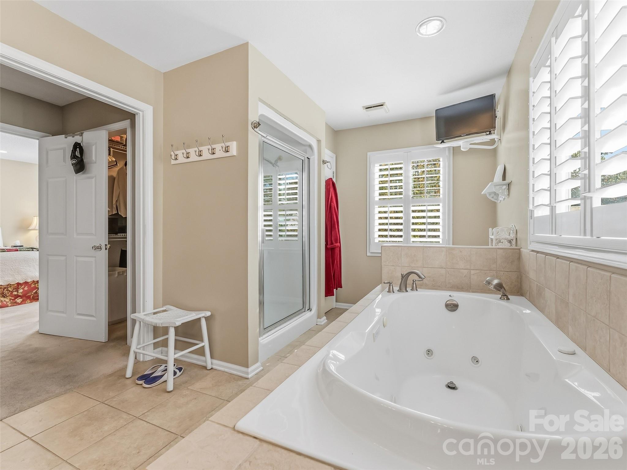 1340 Macedonia Road — Saluda