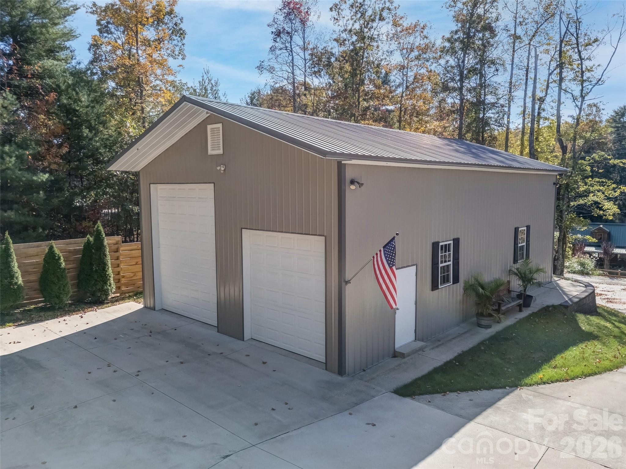 1340 Macedonia Road — Saluda