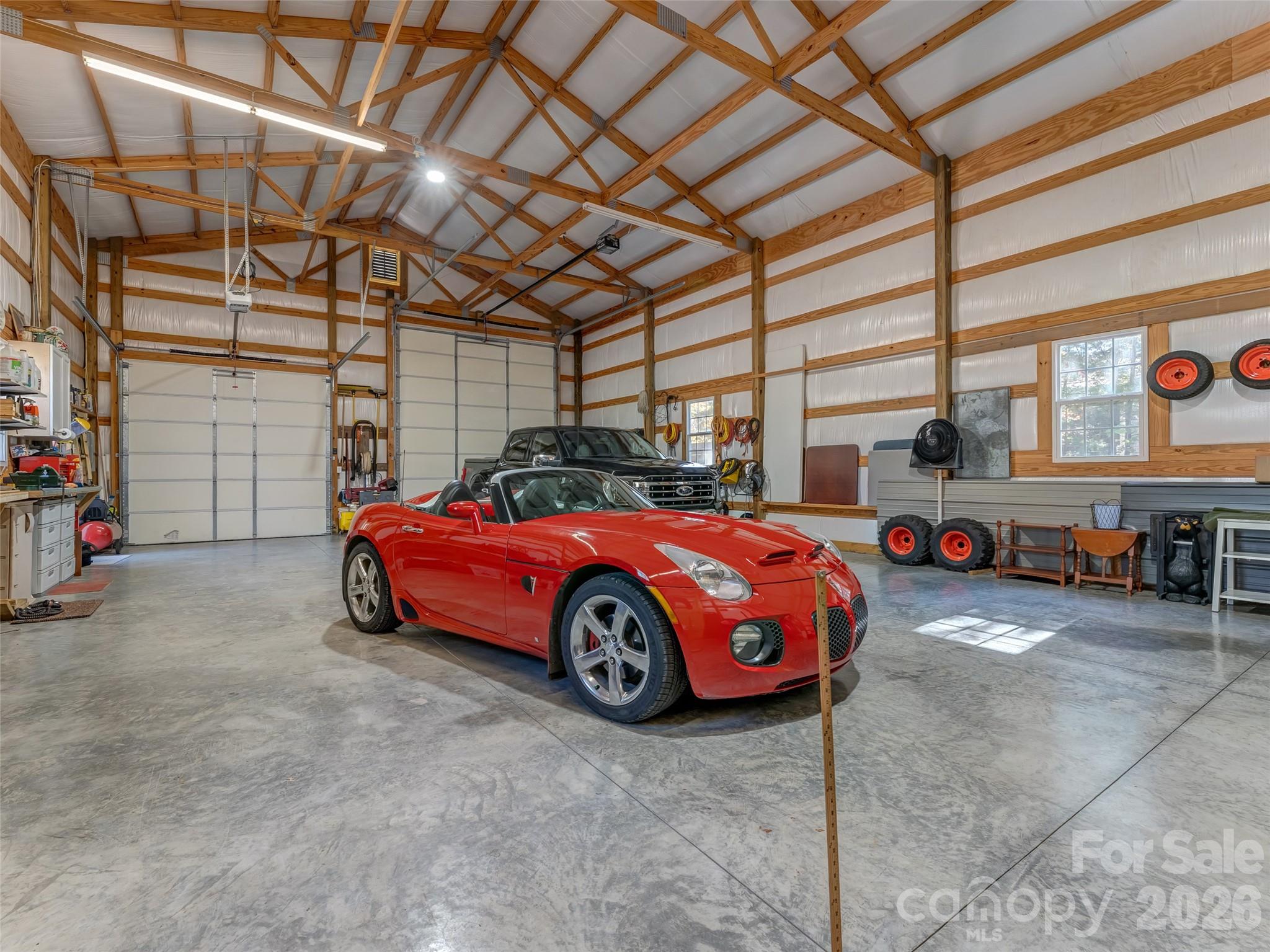 1340 Macedonia Road — Saluda