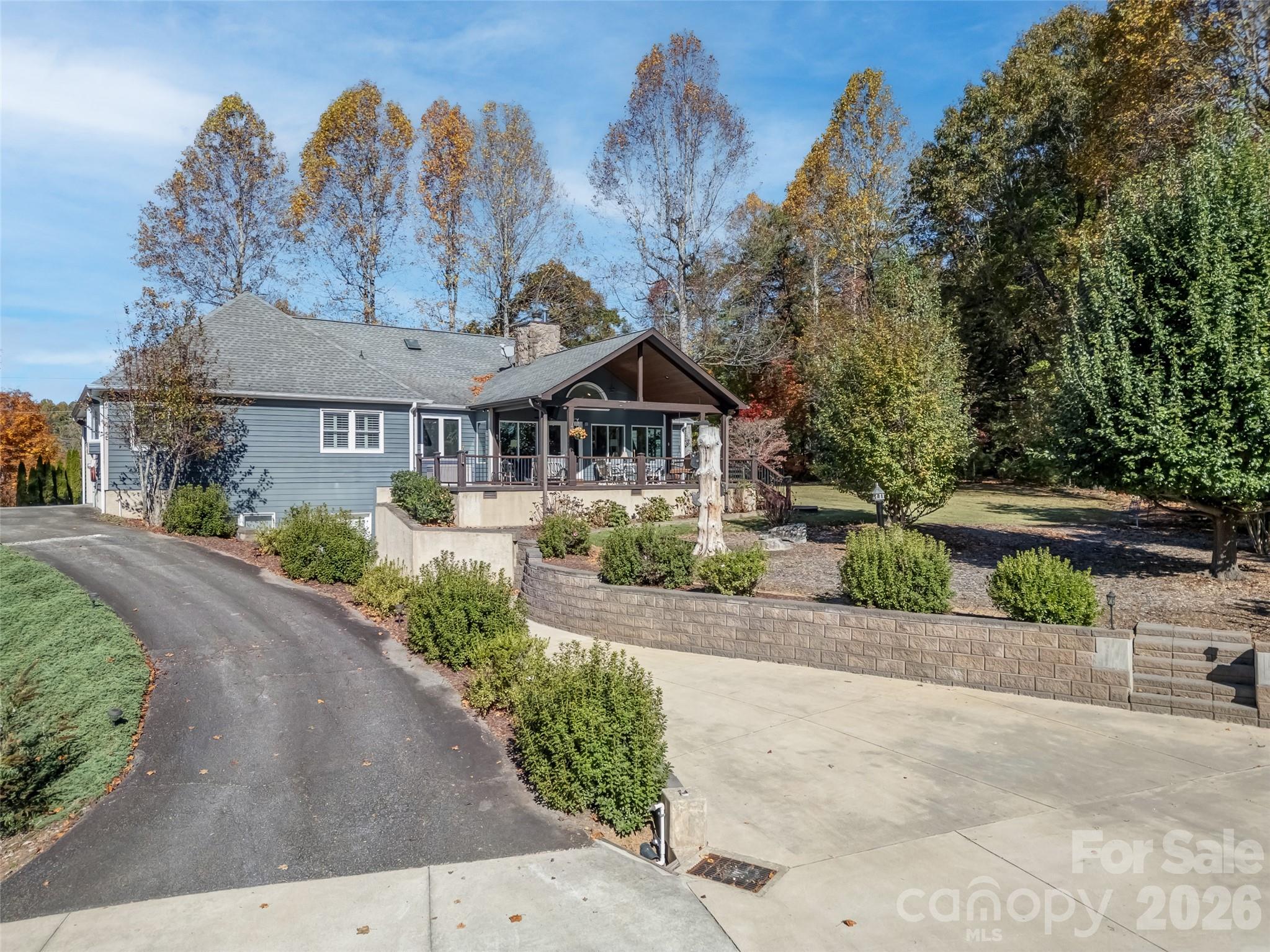 1340 Macedonia Road — Saluda