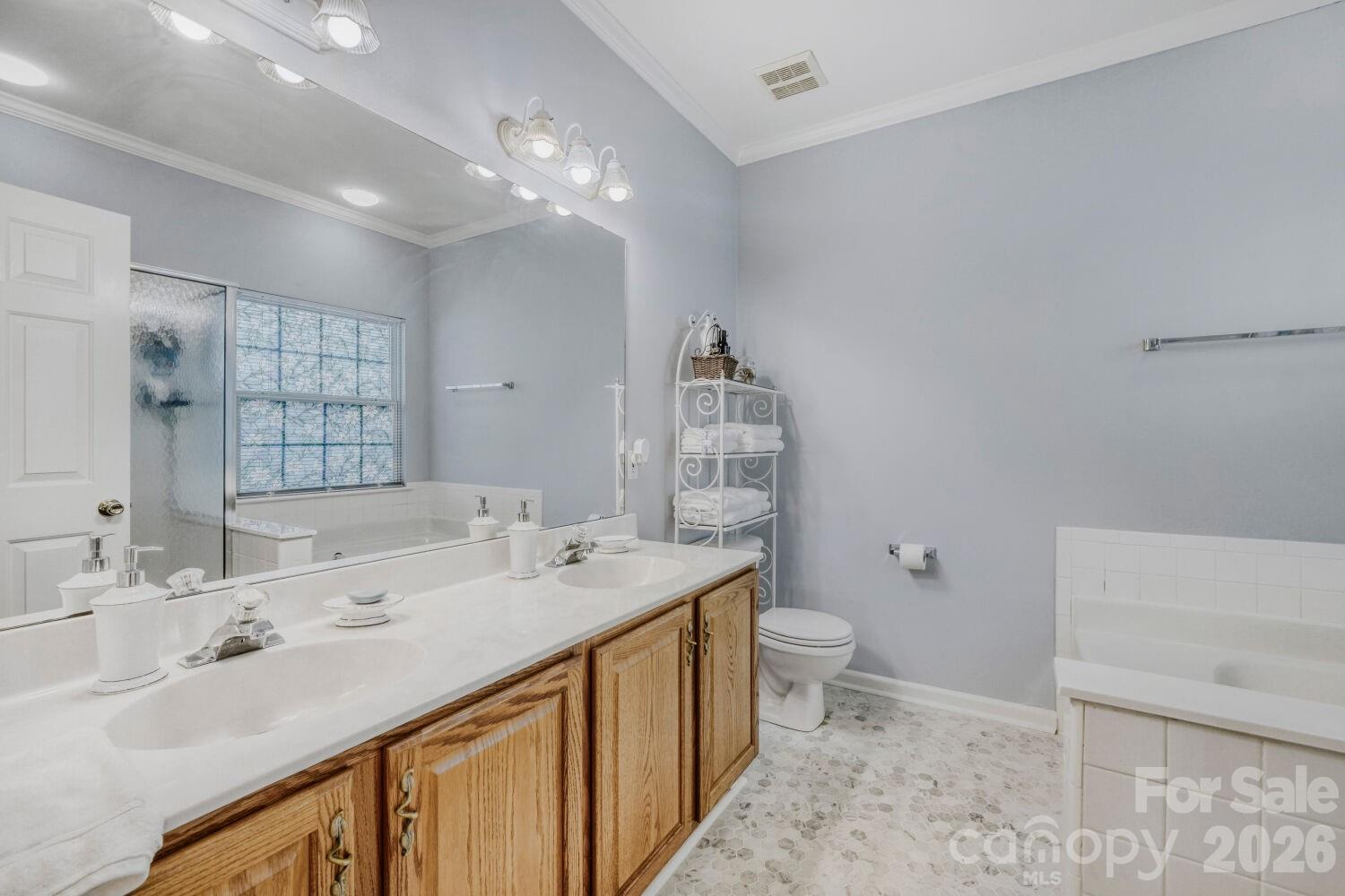 11718 Planters Estates Drive — Charlotte