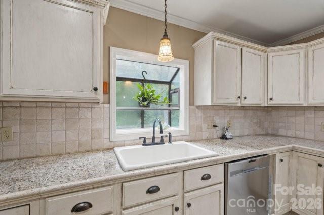 4013 Carlton Drive #1 — Claremont