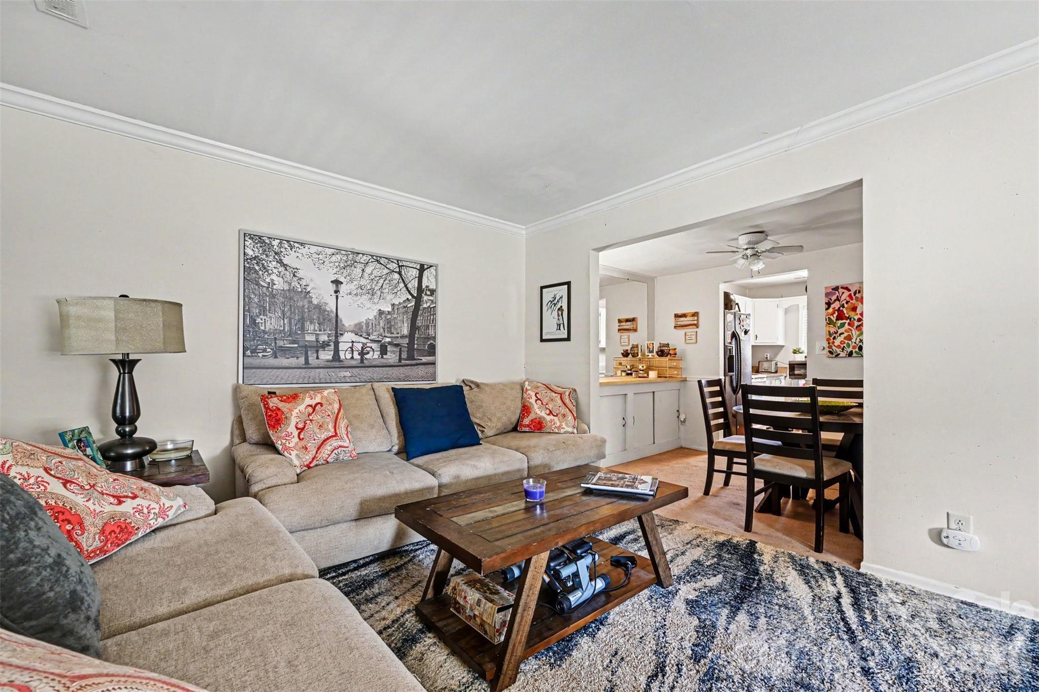 8030 Regent Park Lane — Charlotte