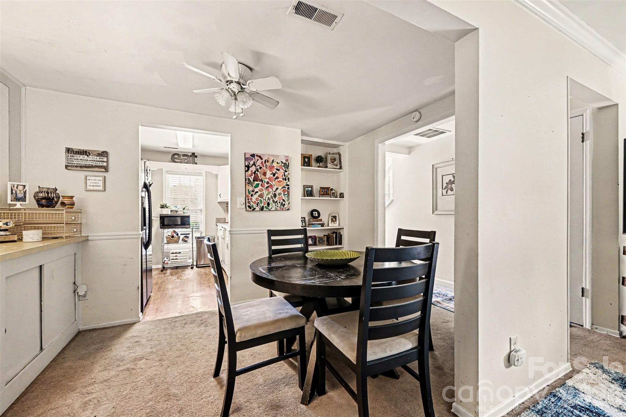 8030 Regent Park Lane — Charlotte