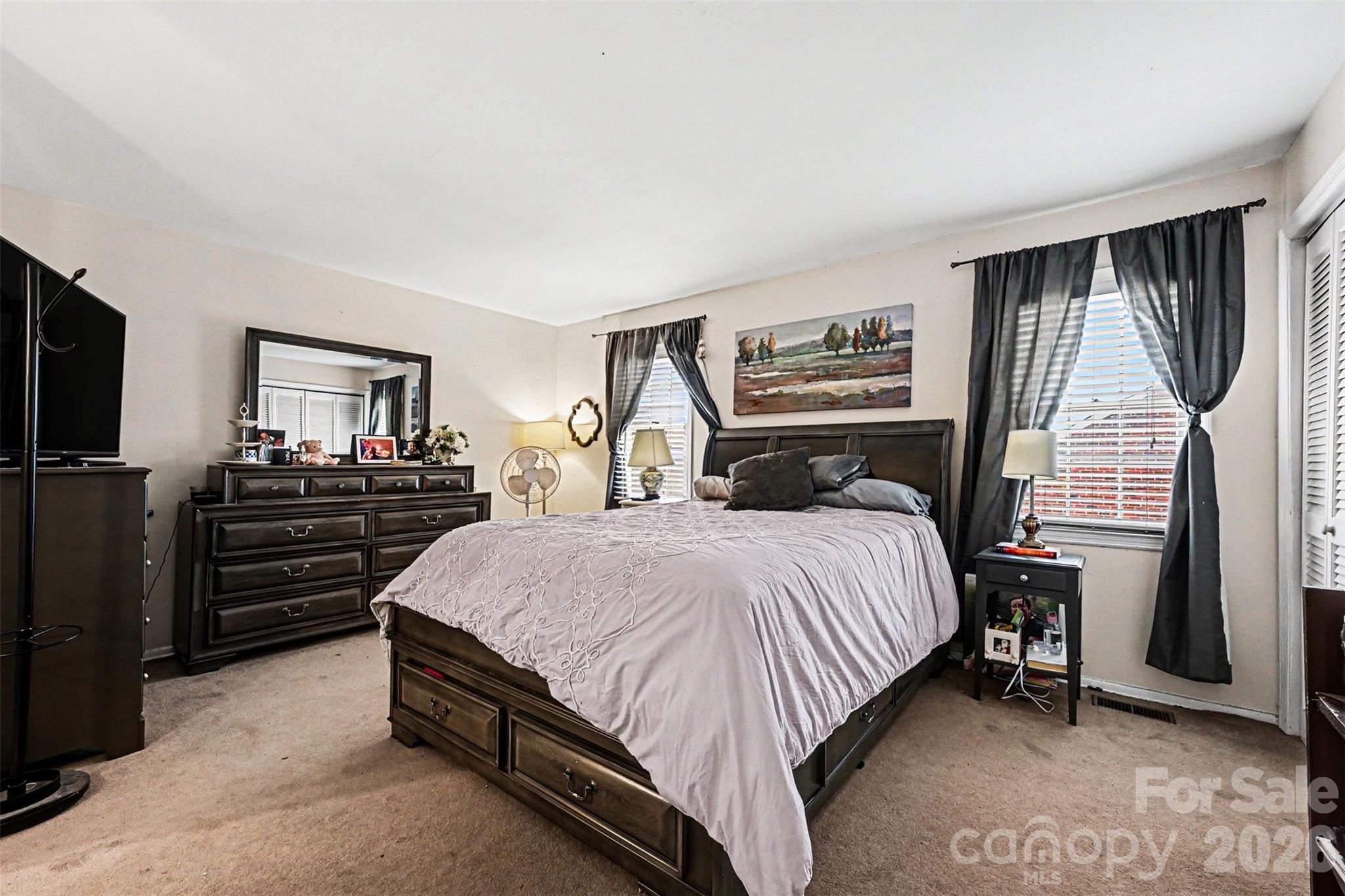 8030 Regent Park Lane — Charlotte