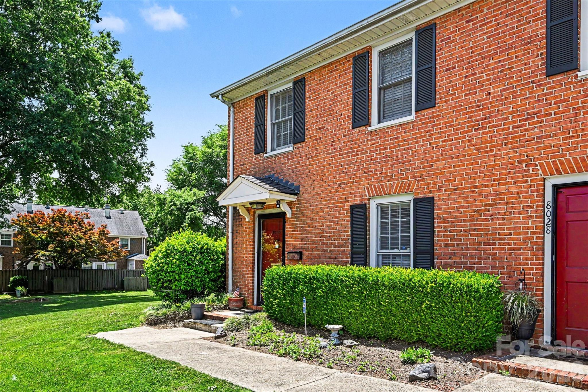 8030 Regent Park Lane — Charlotte