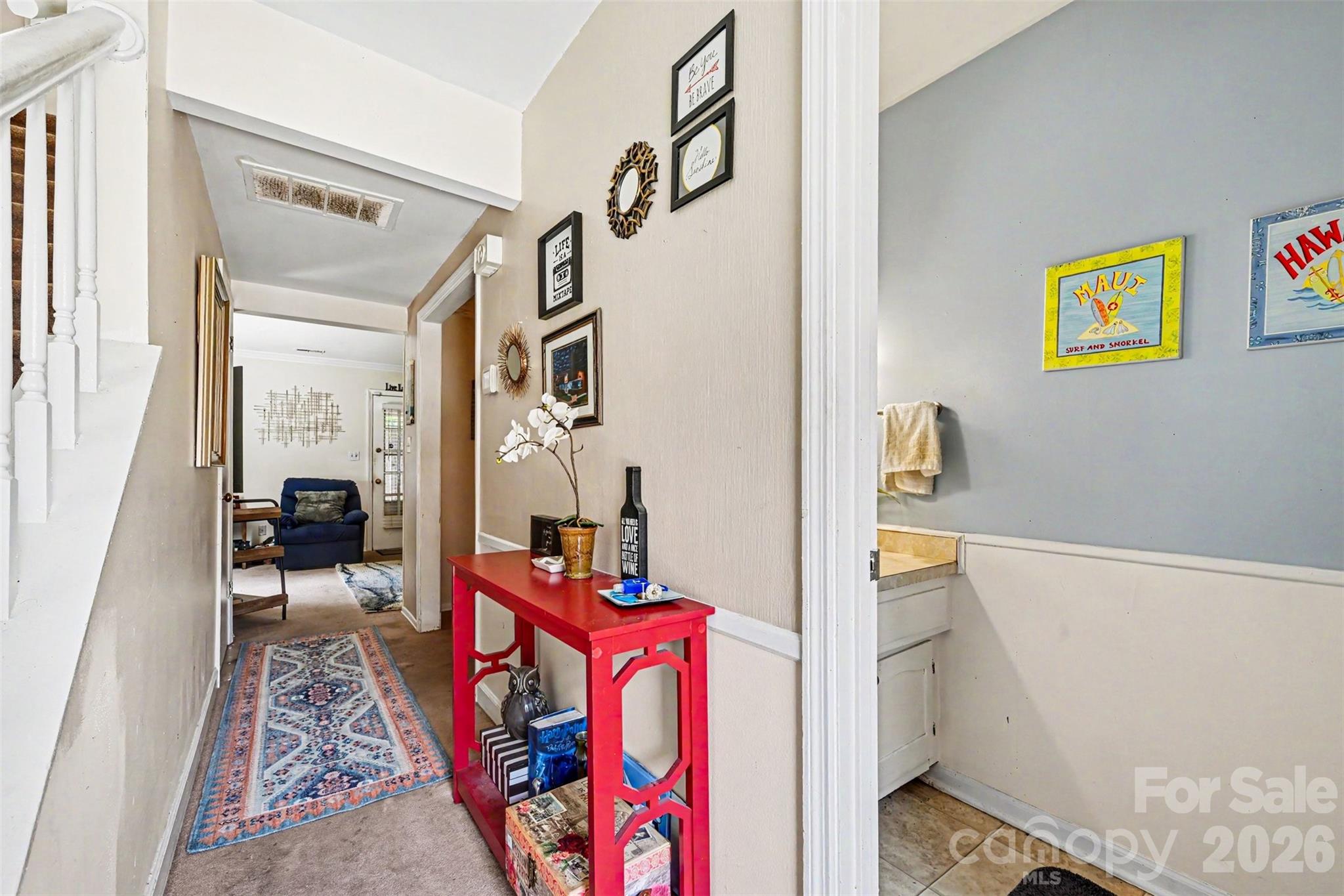 8030 Regent Park Lane — Charlotte