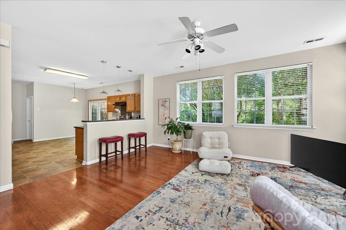 9200 Royal Highlands Court — Charlotte