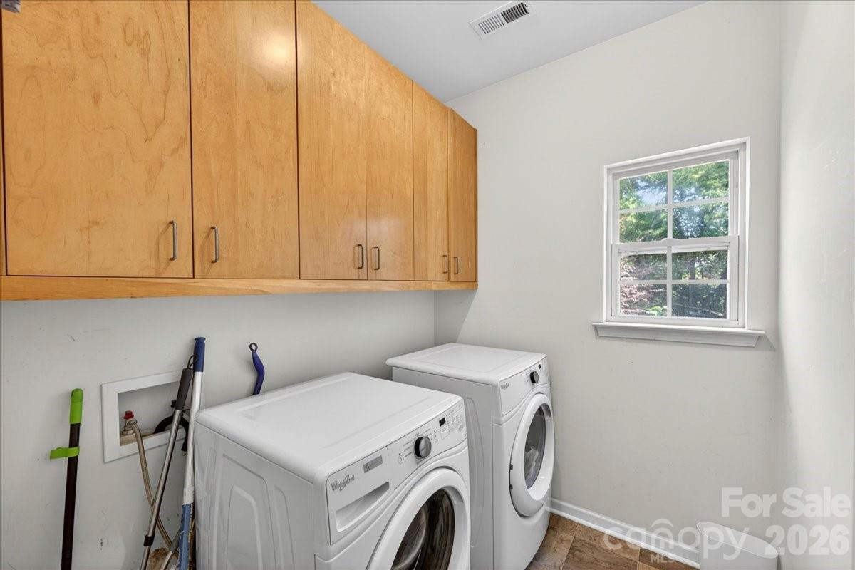 9200 Royal Highlands Court — Charlotte
