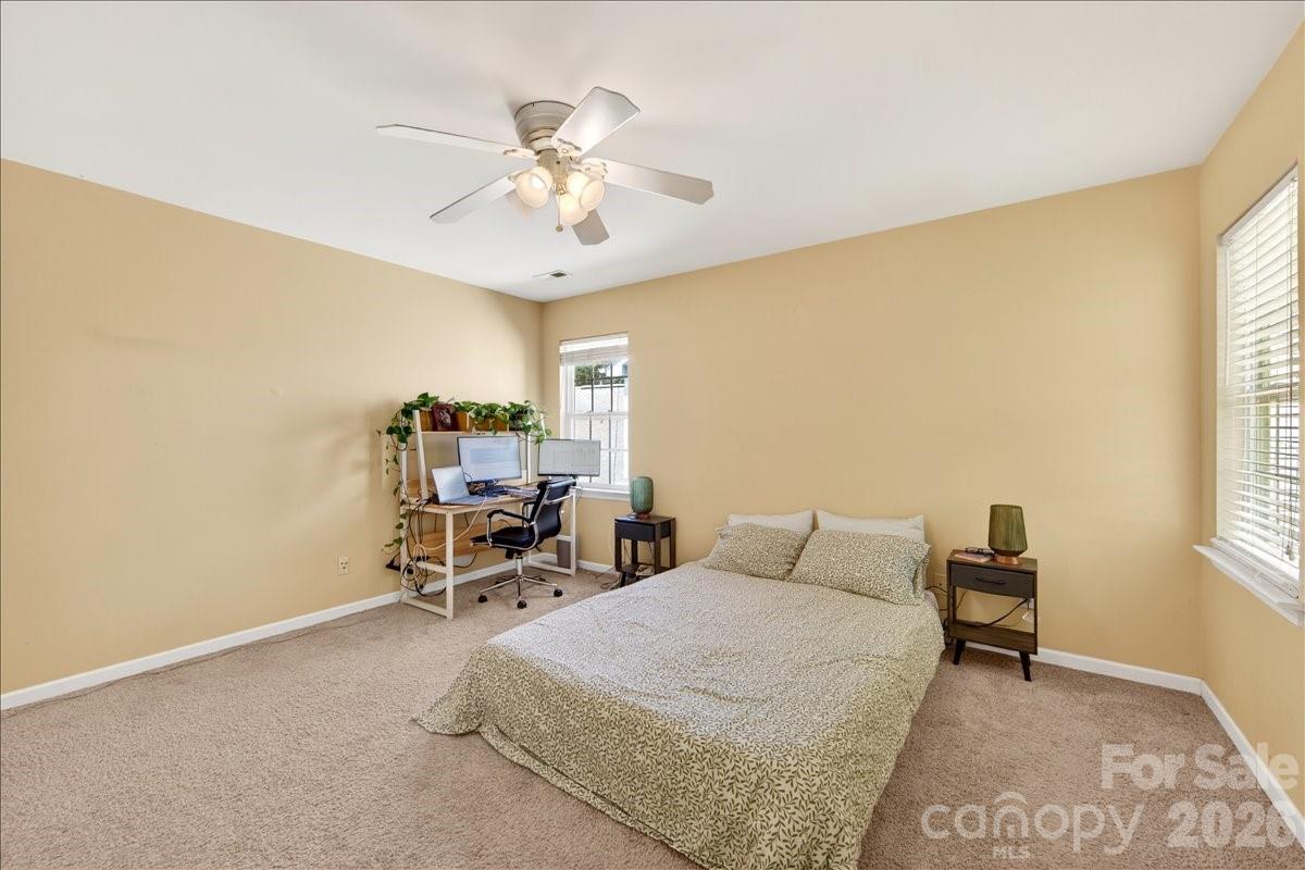 9200 Royal Highlands Court — Charlotte