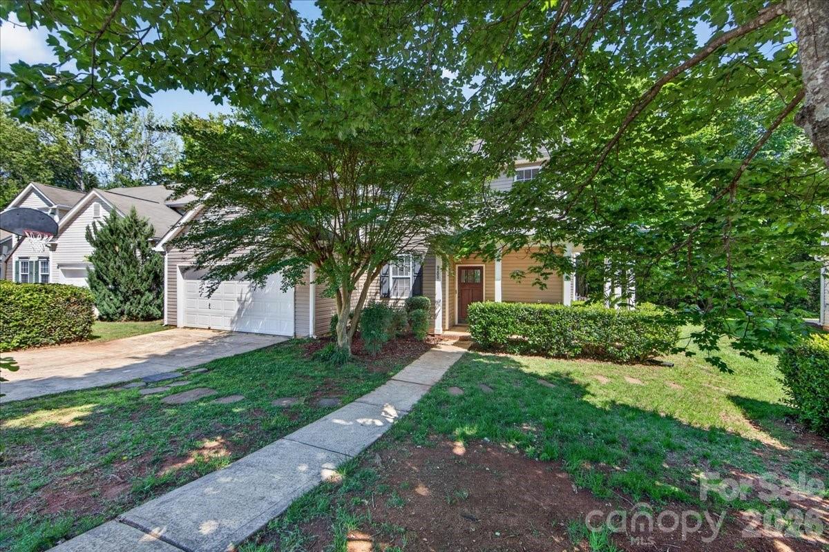 9200 Royal Highlands Court — Charlotte