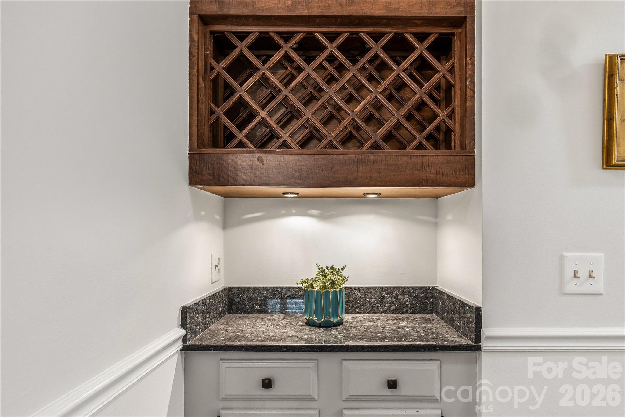 205 N Scarlet Oak Lane — Hendersonville
