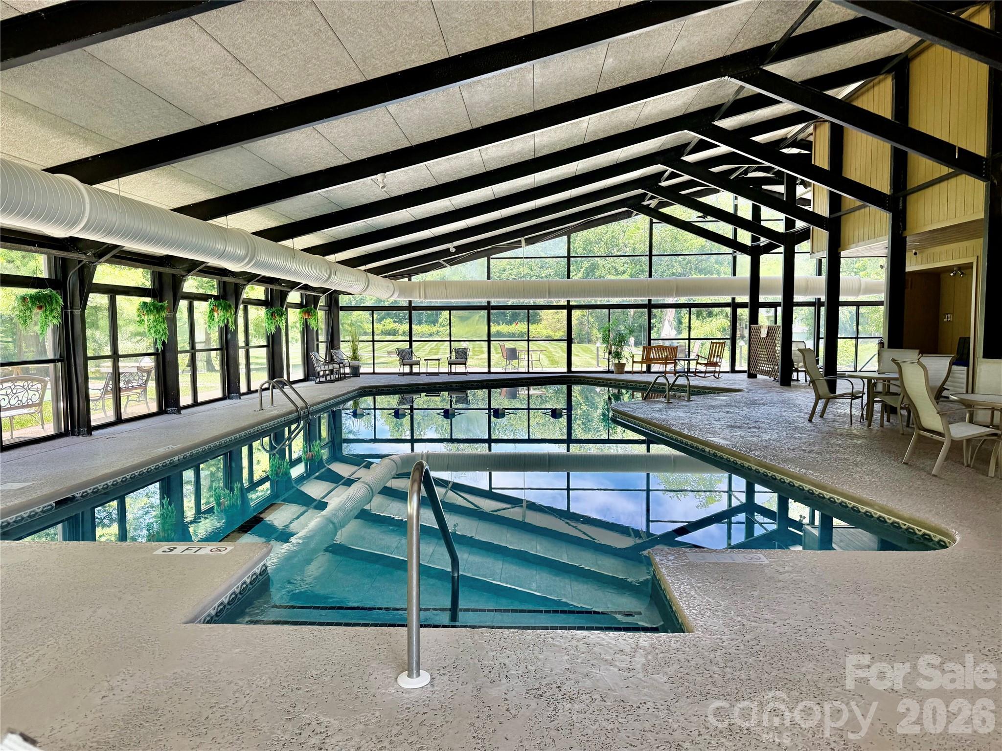 205 N Scarlet Oak Lane — Hendersonville