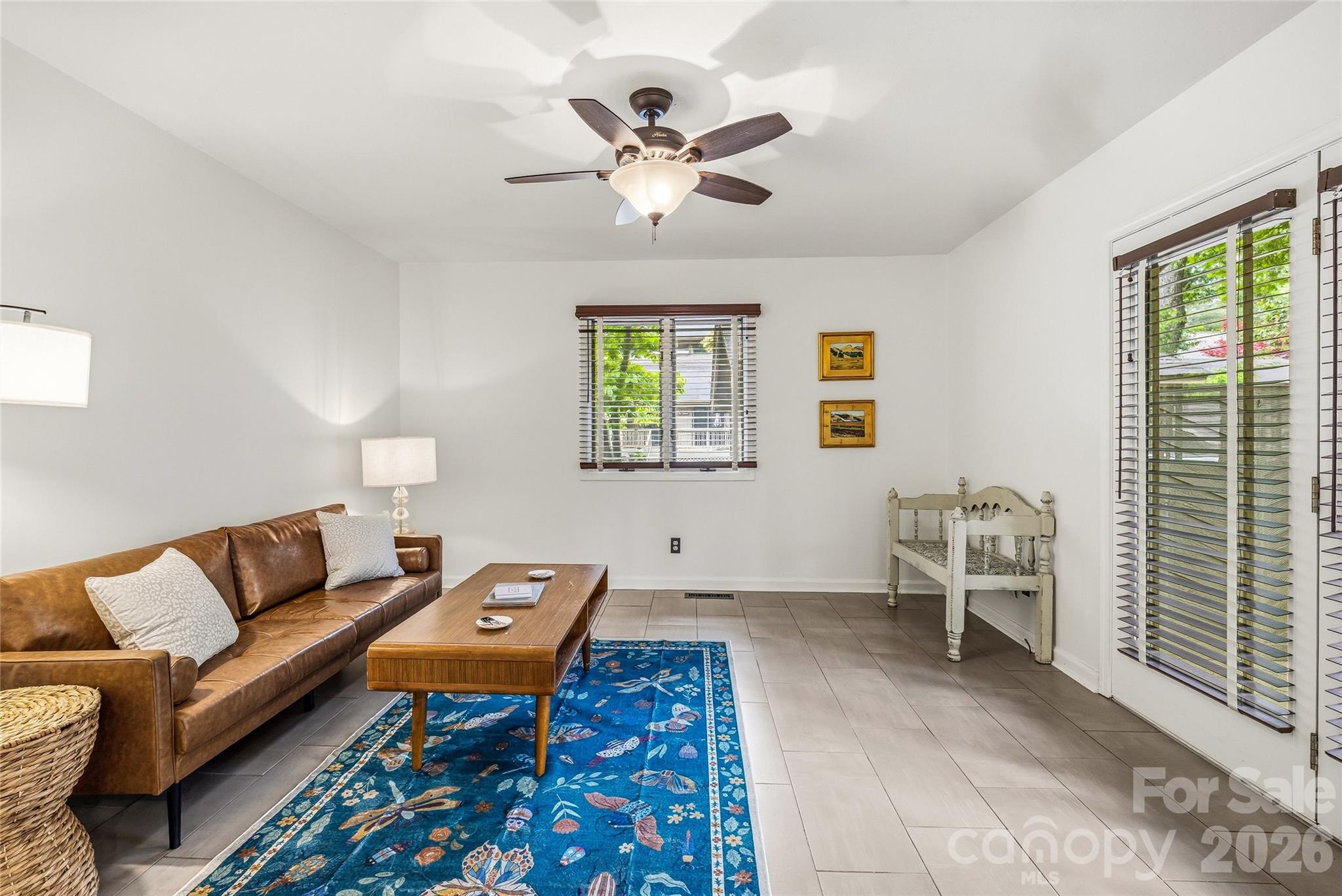 205 N Scarlet Oak Lane — Hendersonville