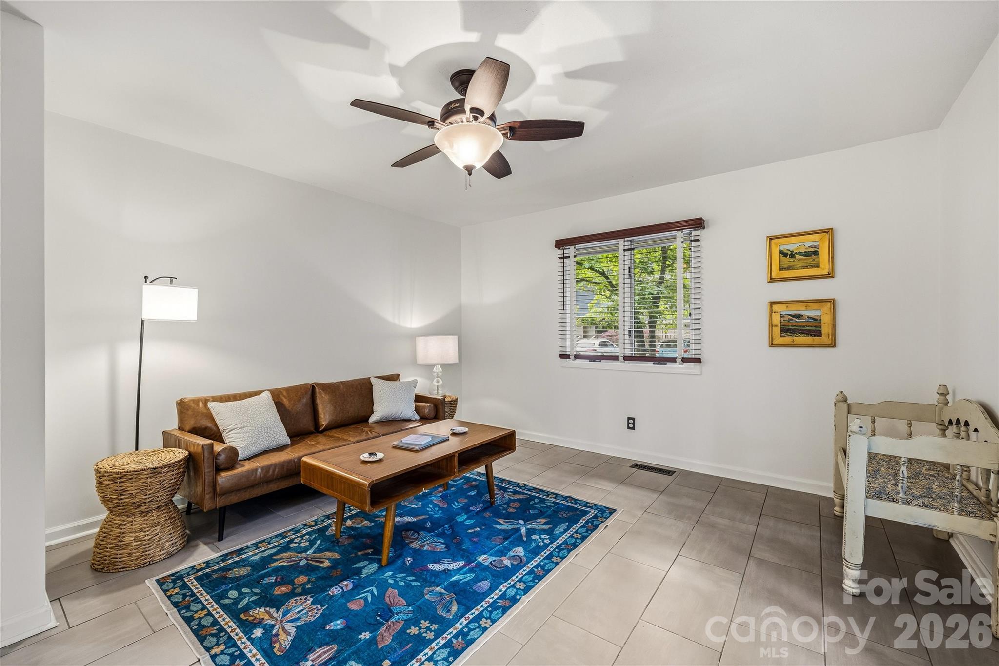 205 N Scarlet Oak Lane — Hendersonville