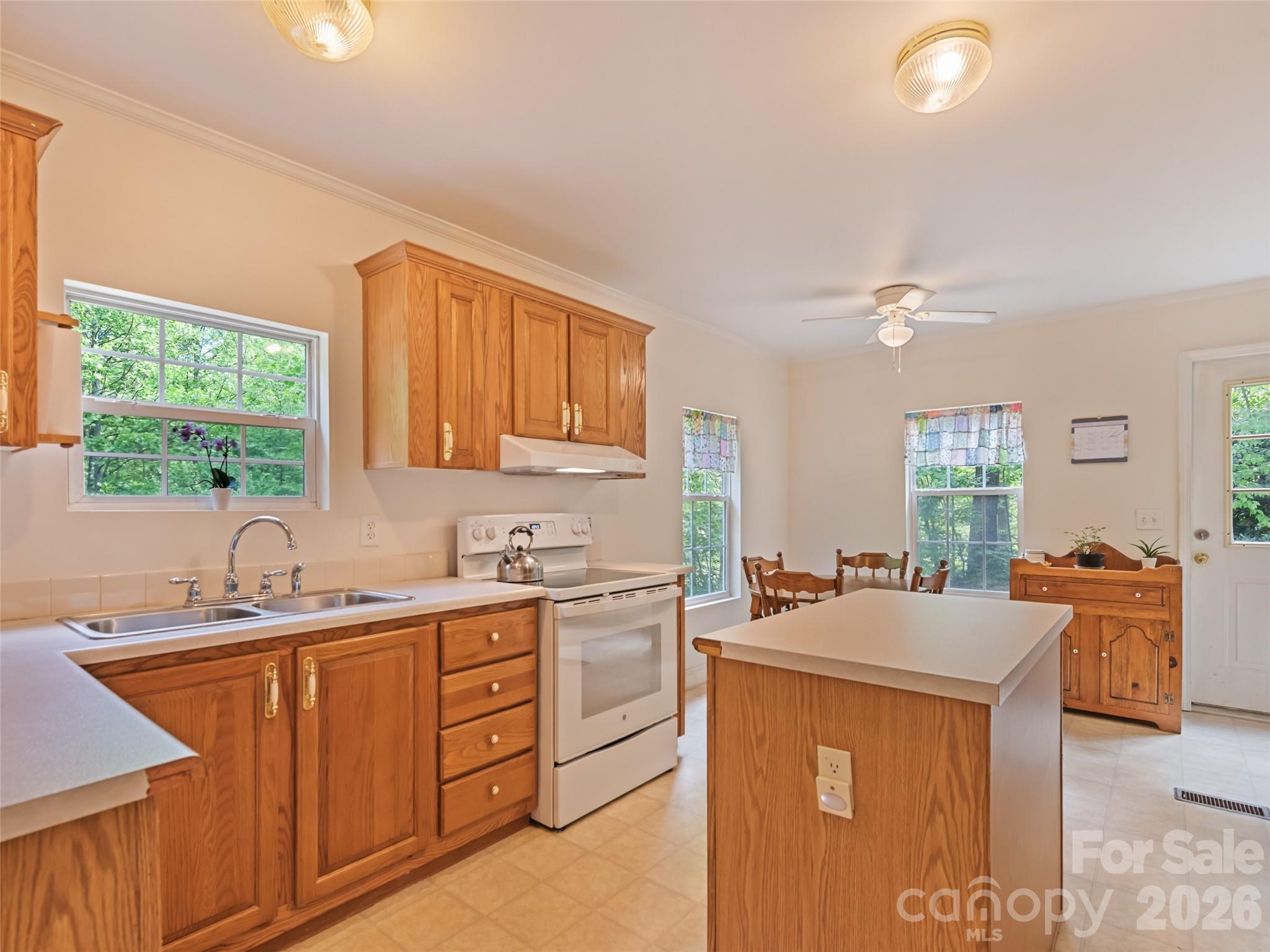 122 Mastiff Hollow Drive — Waynesville