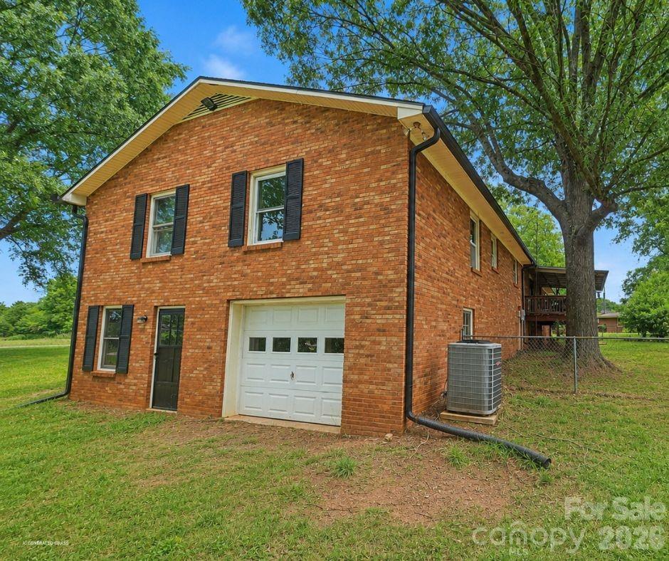 752 Hephzibah Church Road — Crouse