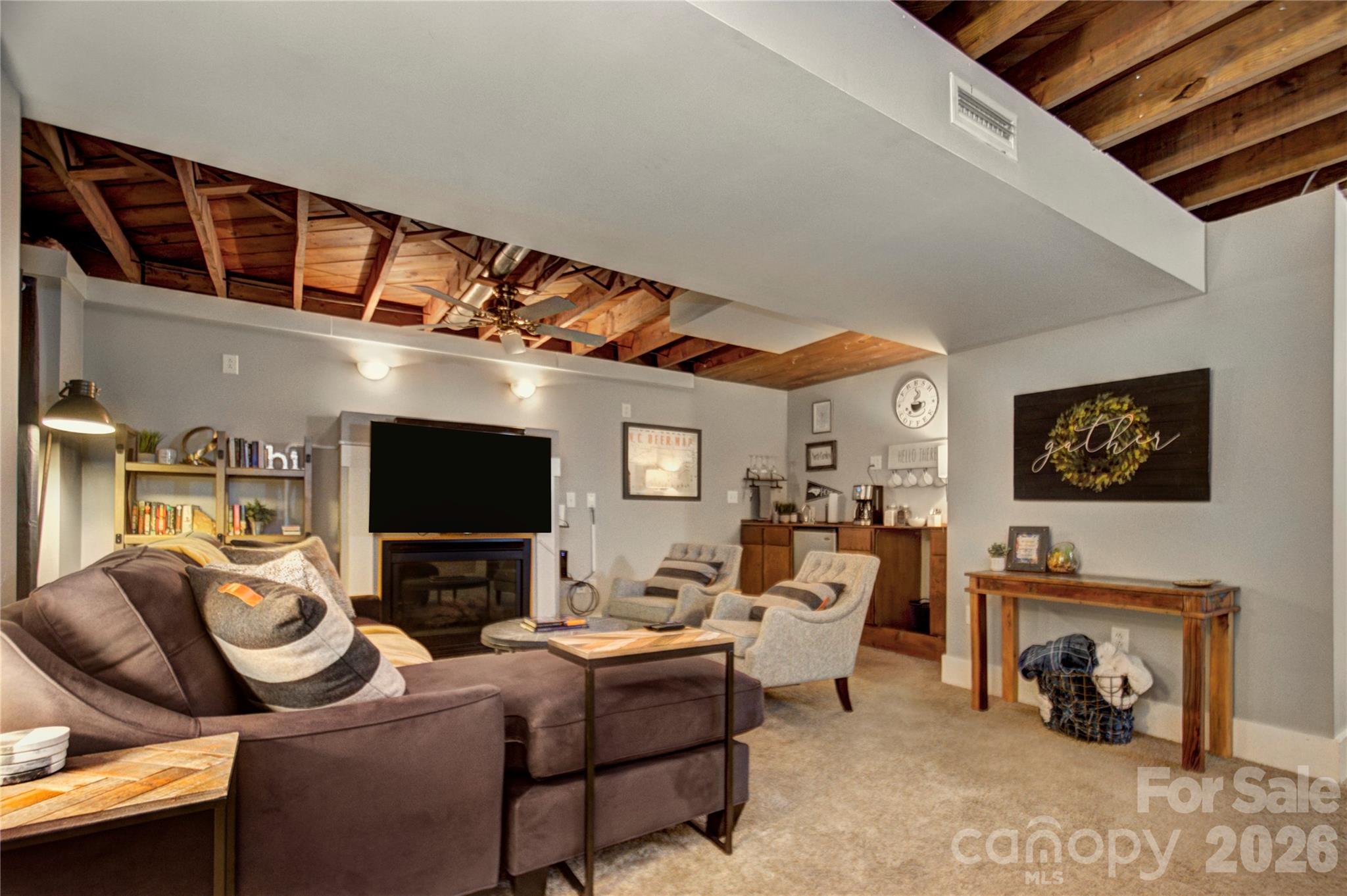 1717 Hamorton Place — Charlotte