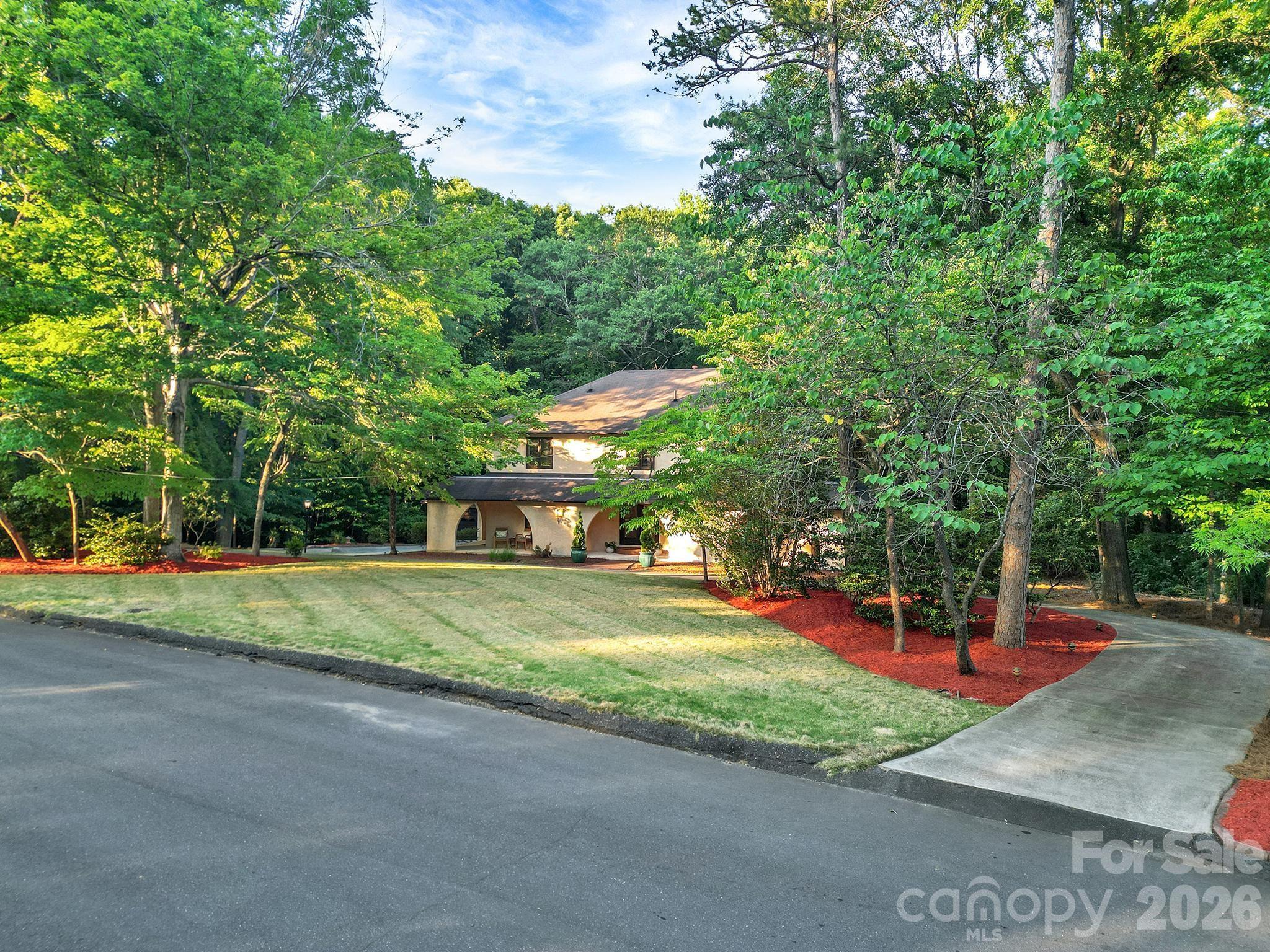 6512 Carmel Hills Drive — Charlotte