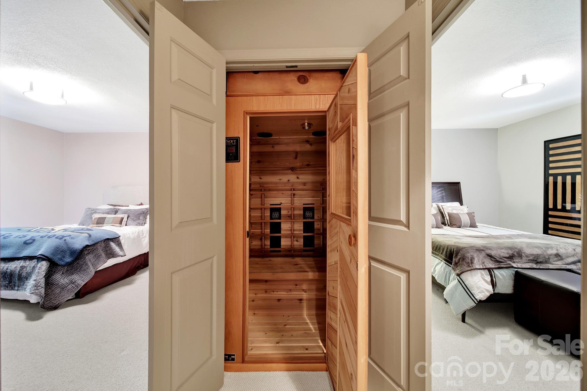 6512 Carmel Hills Drive — Charlotte