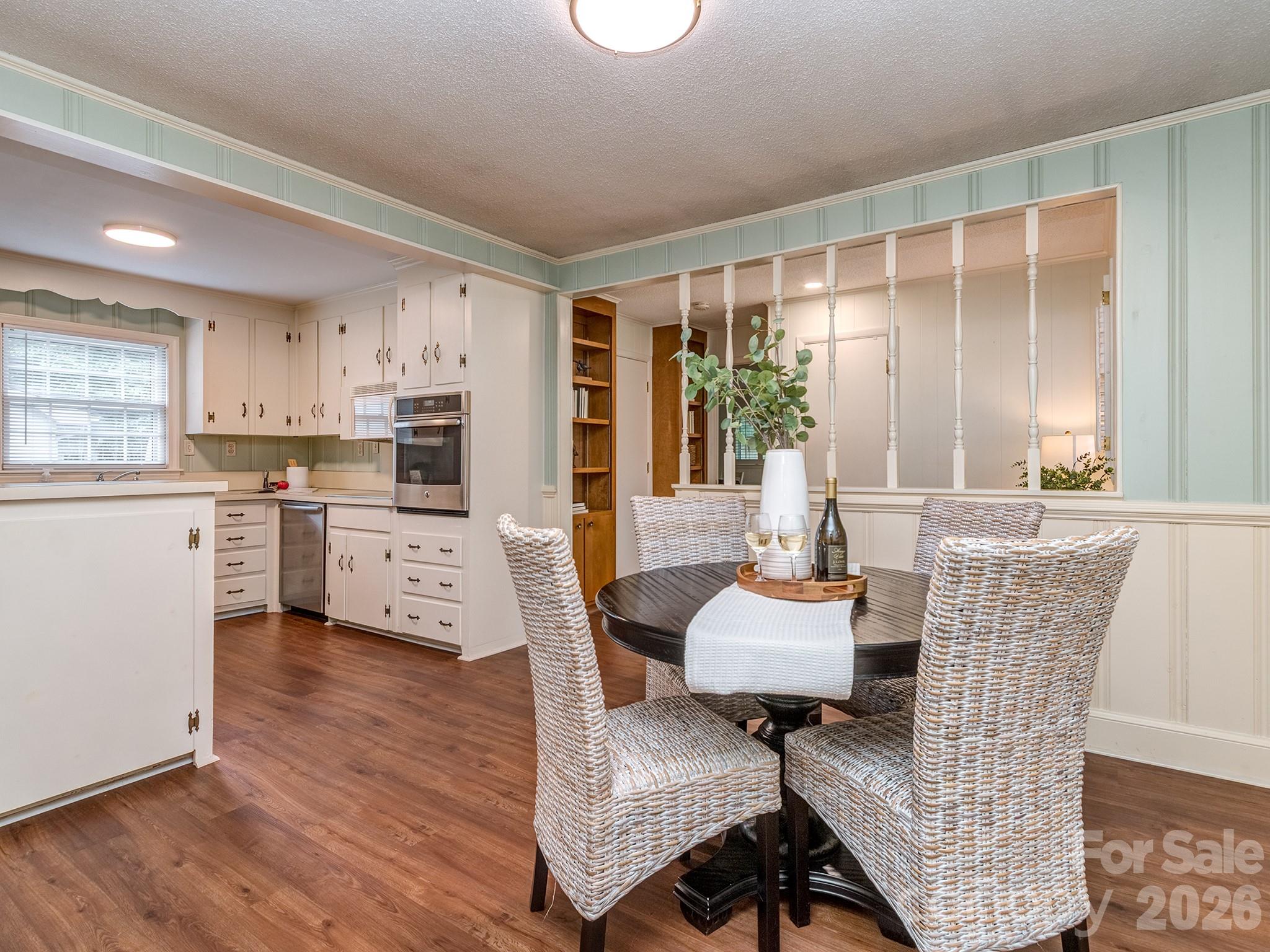 5344 Buena Vista Avenue — Charlotte