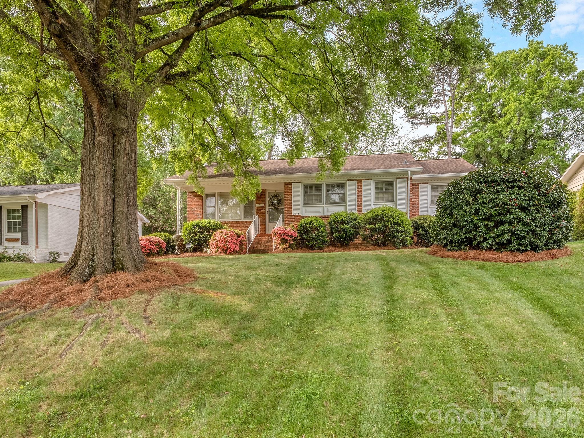 5344 Buena Vista Avenue — Charlotte