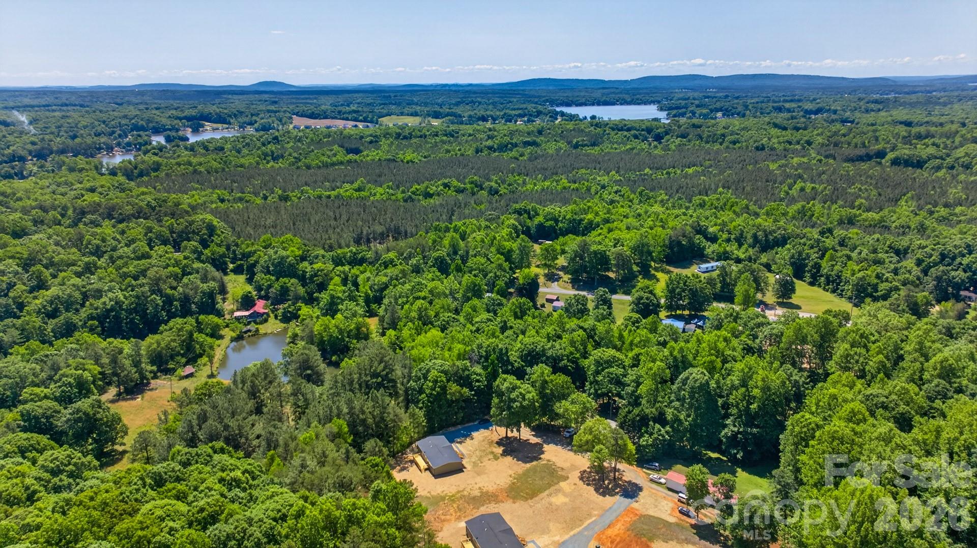 170 Harvick Lane — Lexington