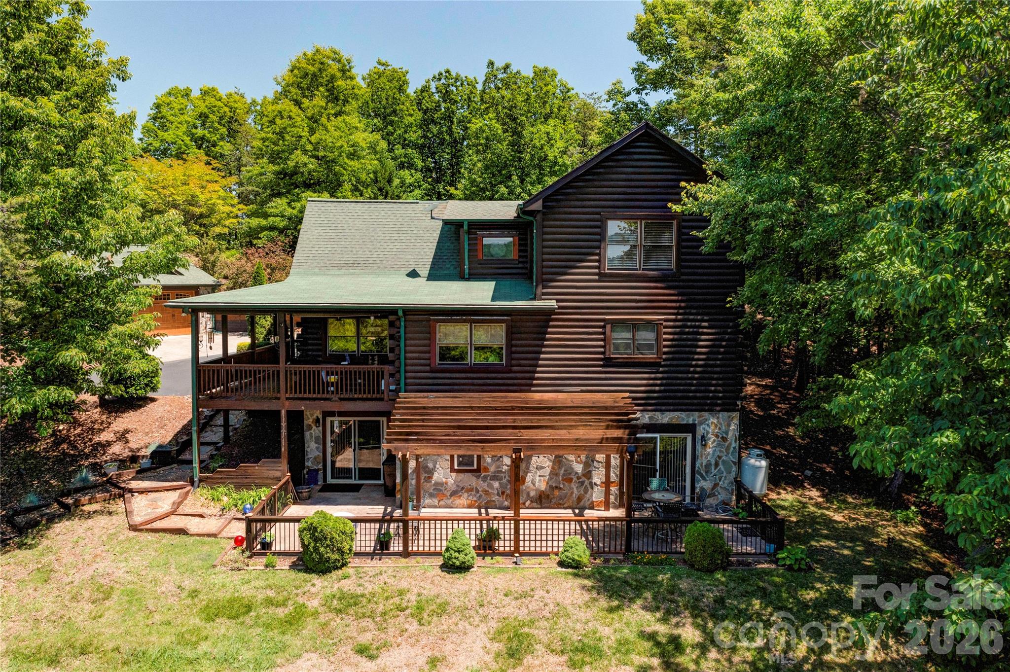 389 Woodgate Drive — Bostic