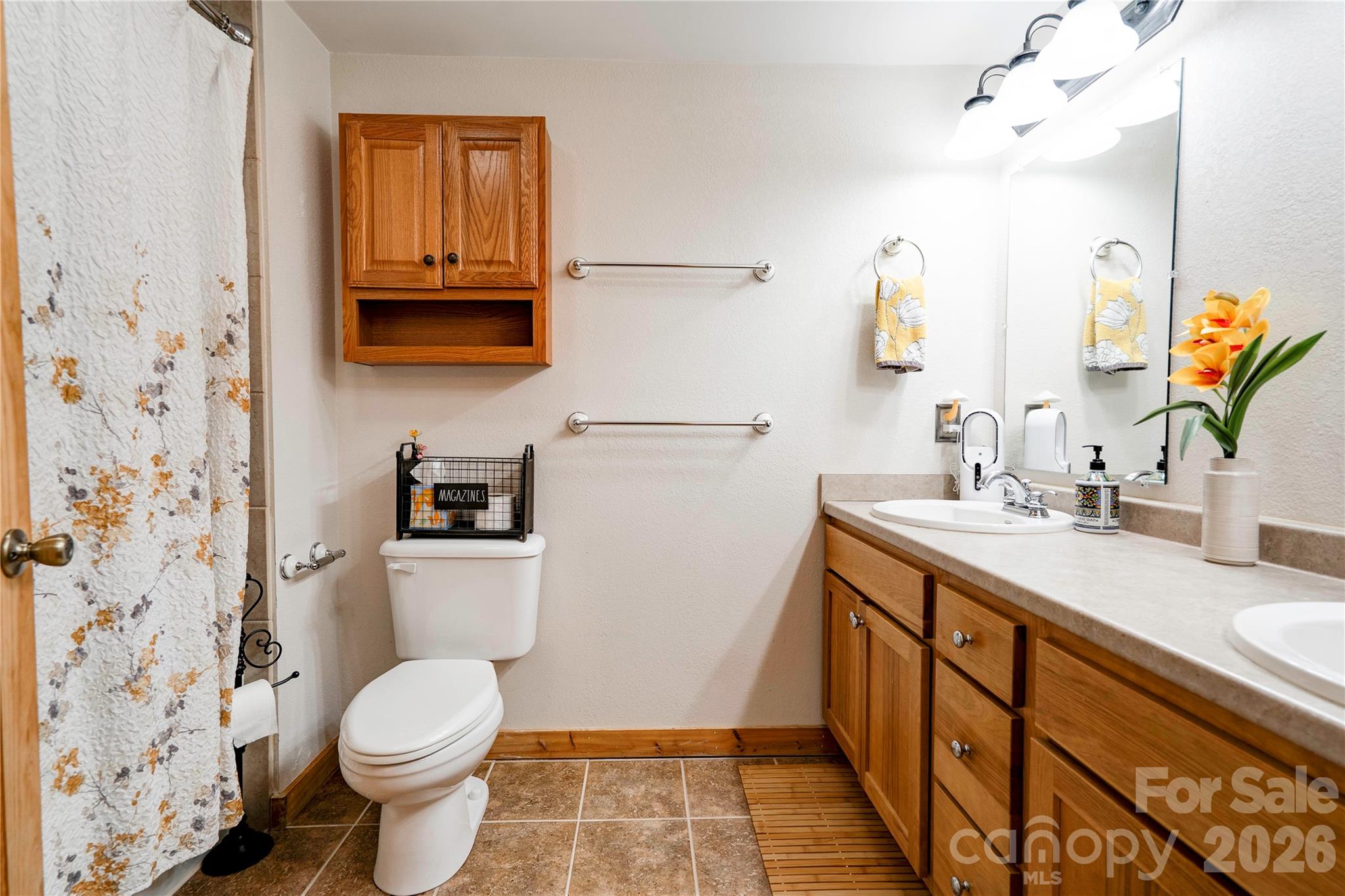 389 Woodgate Drive — Bostic