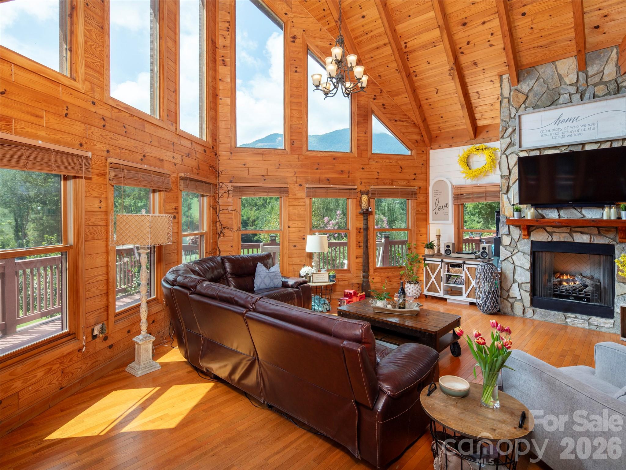 64 Cradling Cove — Waynesville