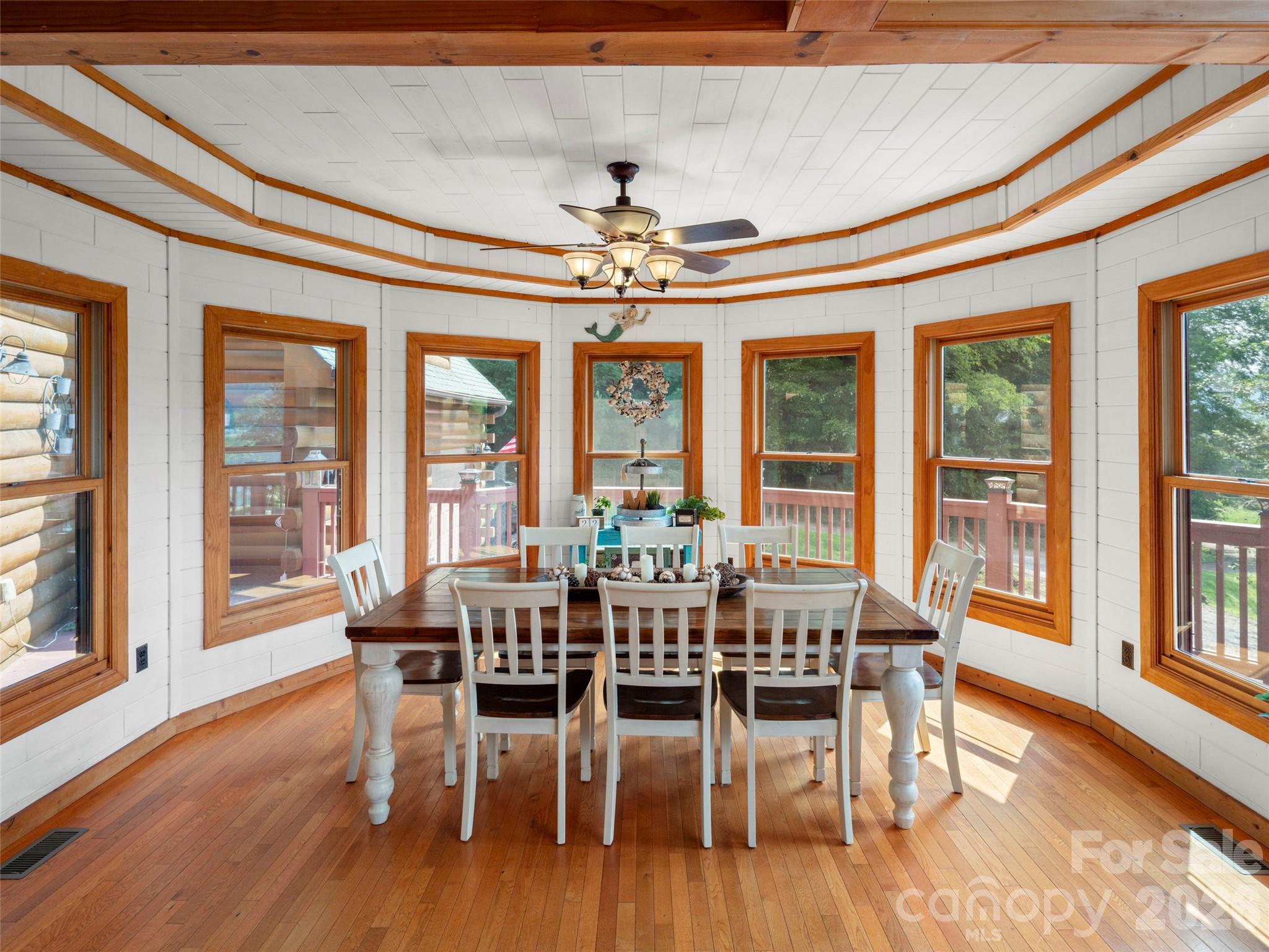 64 Cradling Cove — Waynesville