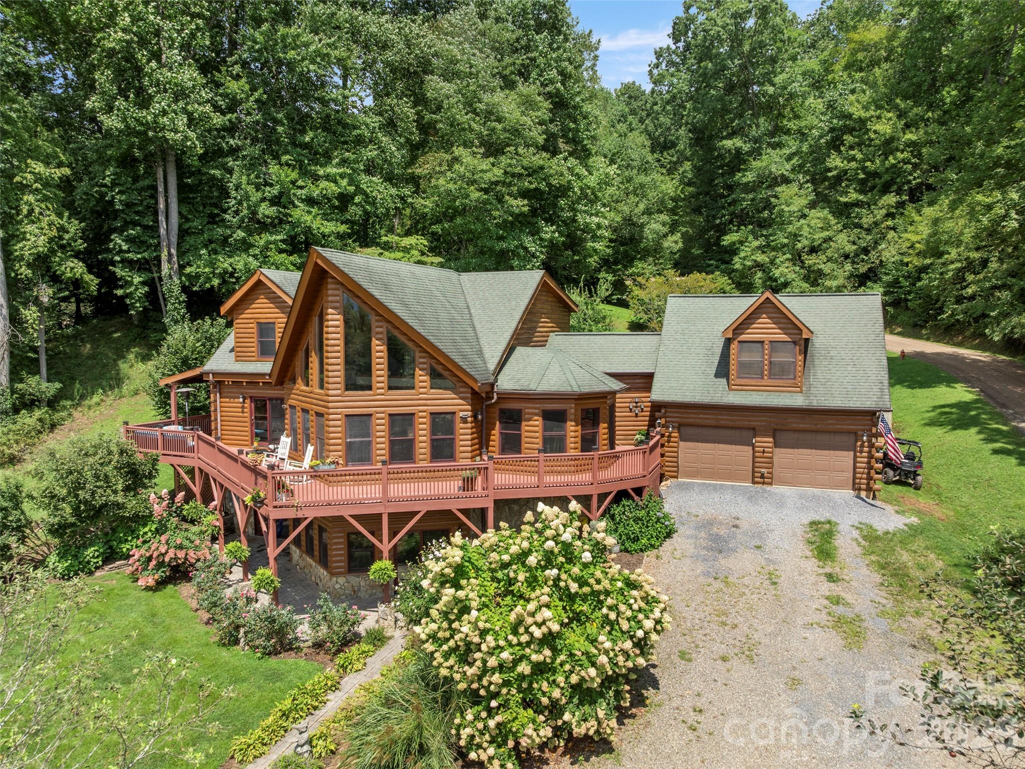 64 Cradling Cove — Waynesville