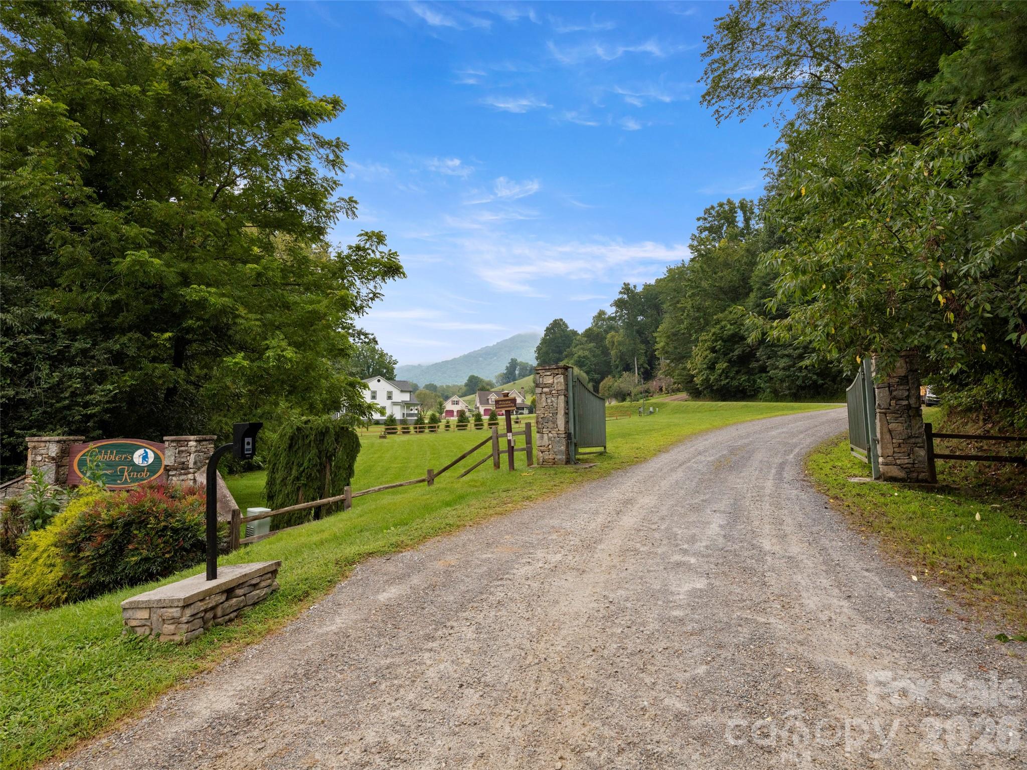 64 Cradling Cove — Waynesville